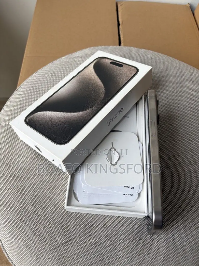 Apple iPhone 15 Pro Max 512 GB Silver