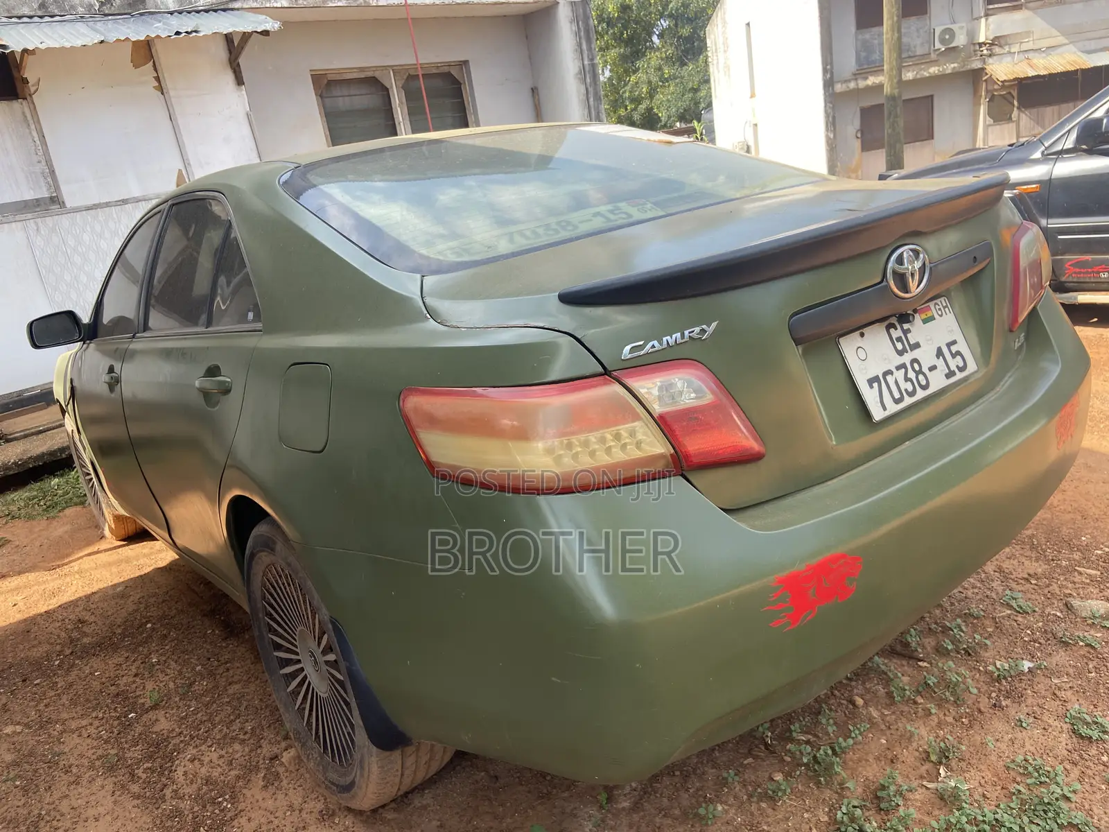 Toyota Camry LE 4dr Sedan (2.5L 4cyl 6A) 2011 Green