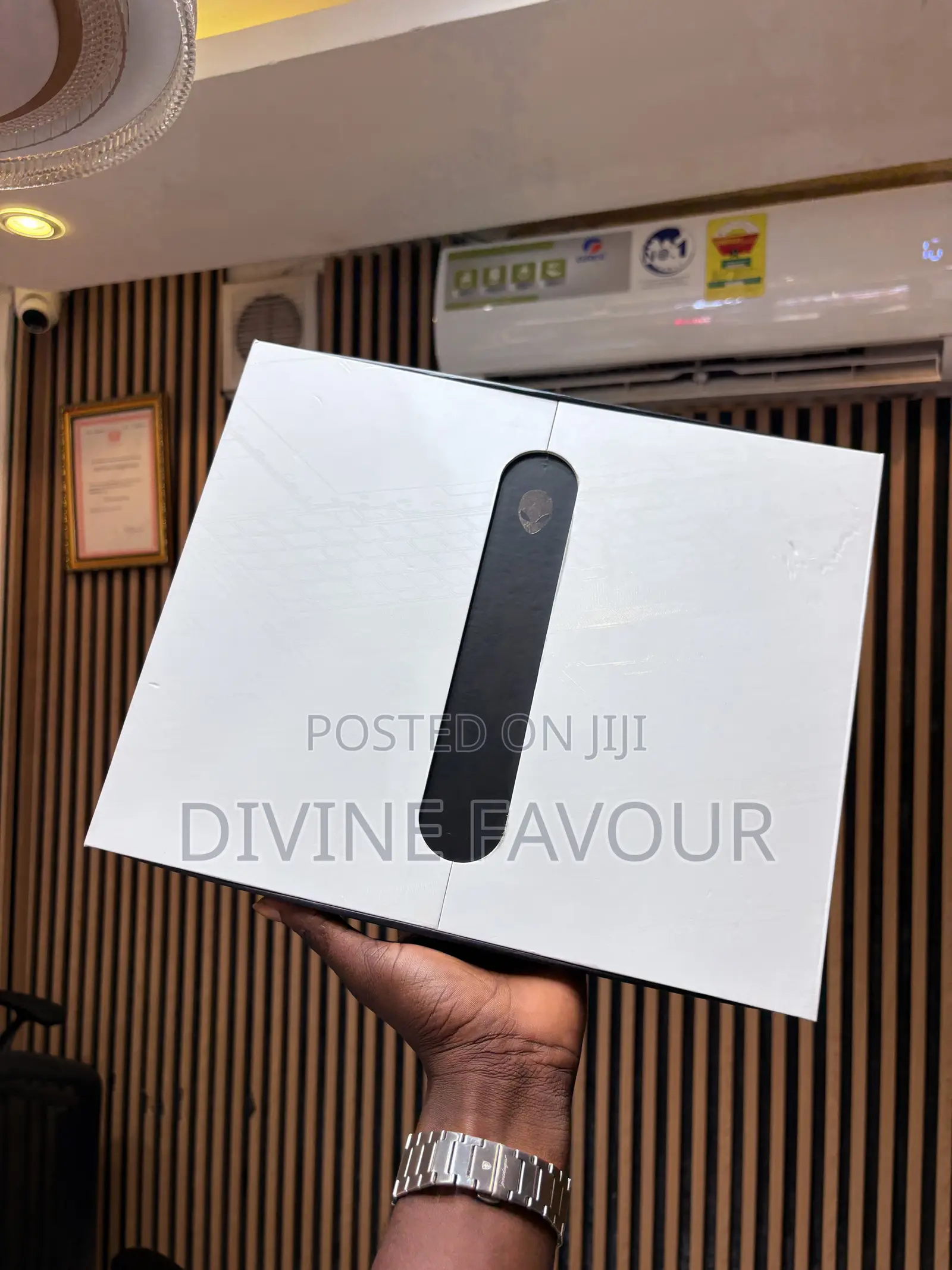 New Laptop Alienware X14 16GB Intel Core i7 SSD 512GB