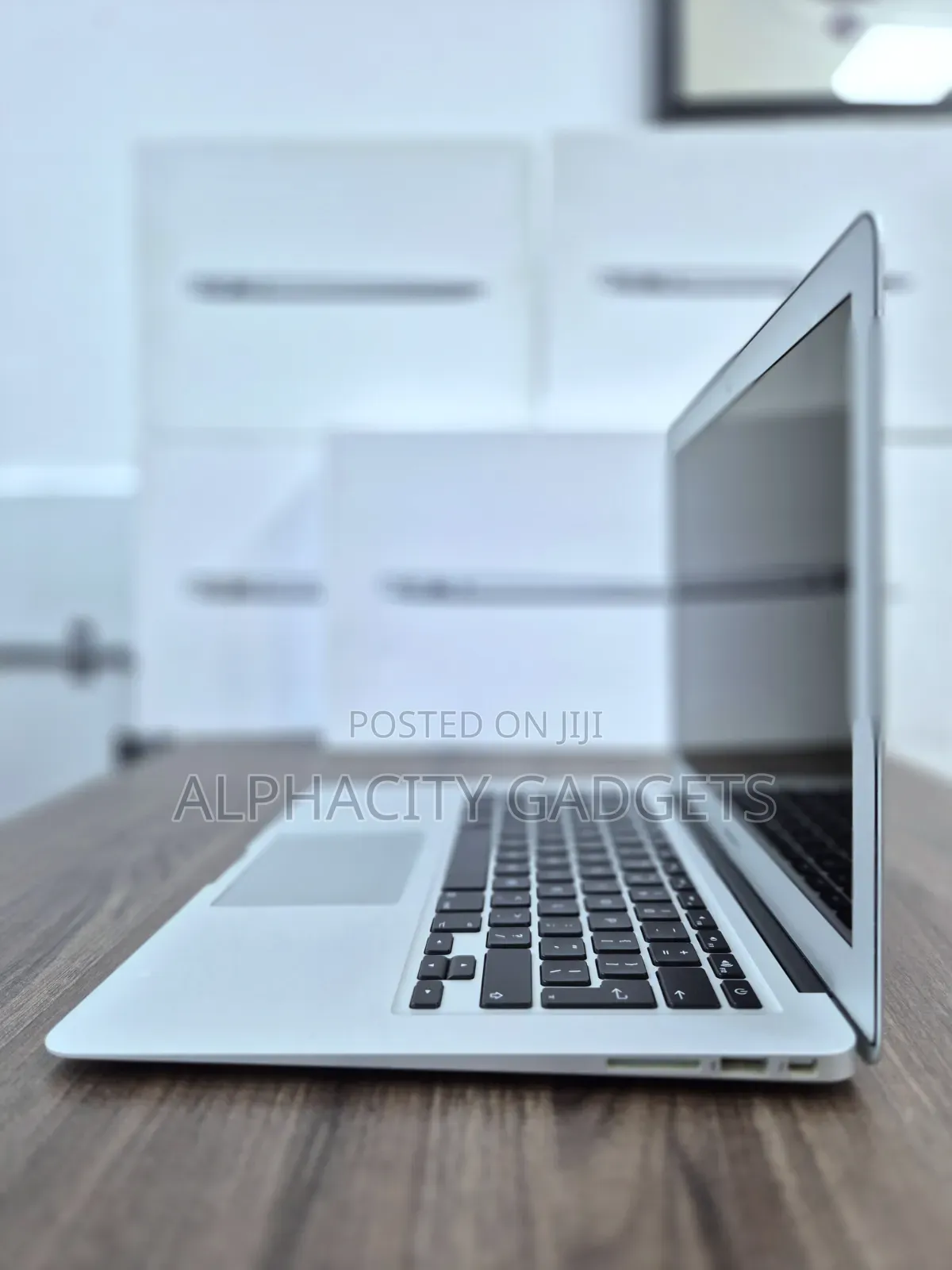 Laptop Apple MacBook Air 2015 4GB Intel Core i5 SSD 128GB