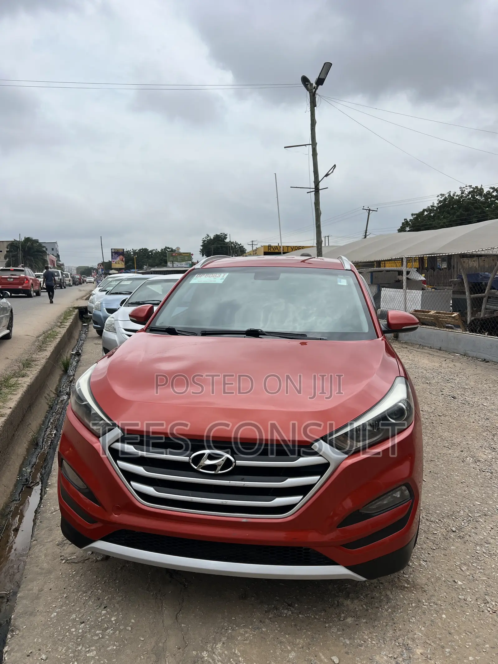 Hyundai Tucson 2017 Orange
