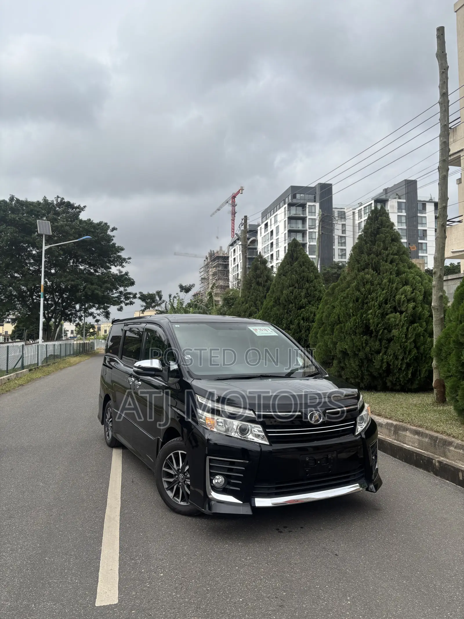 Toyota Voxy 2015 Black