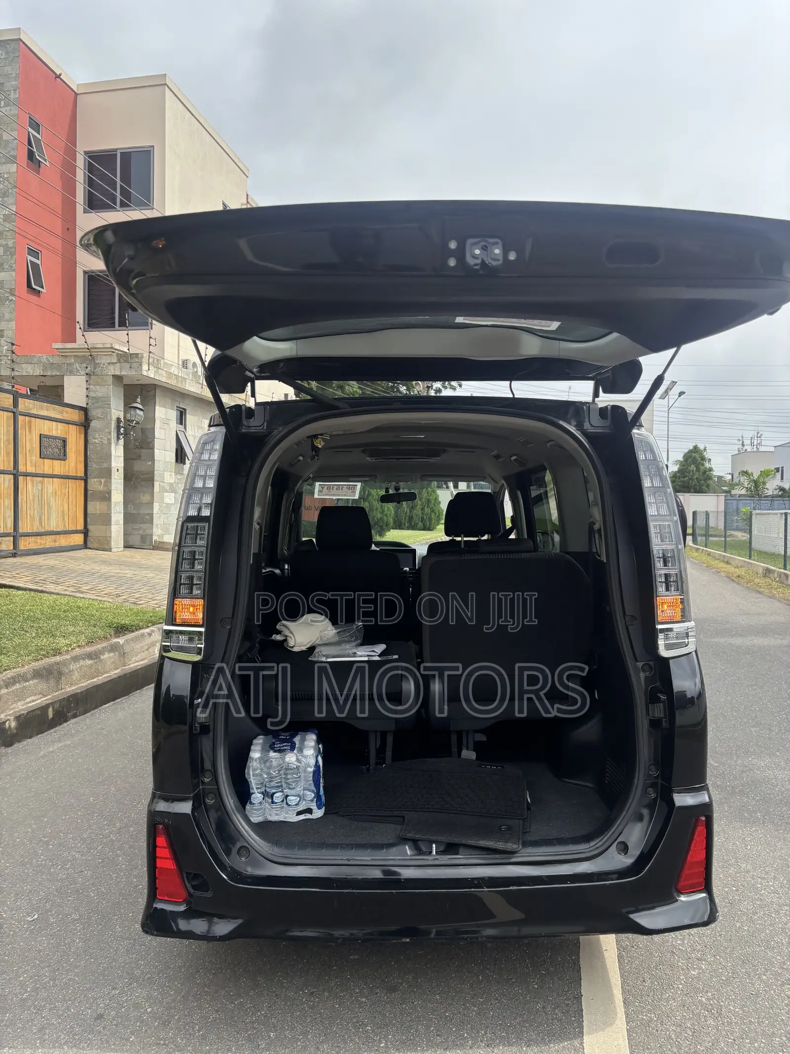 Toyota Voxy 2015 Black