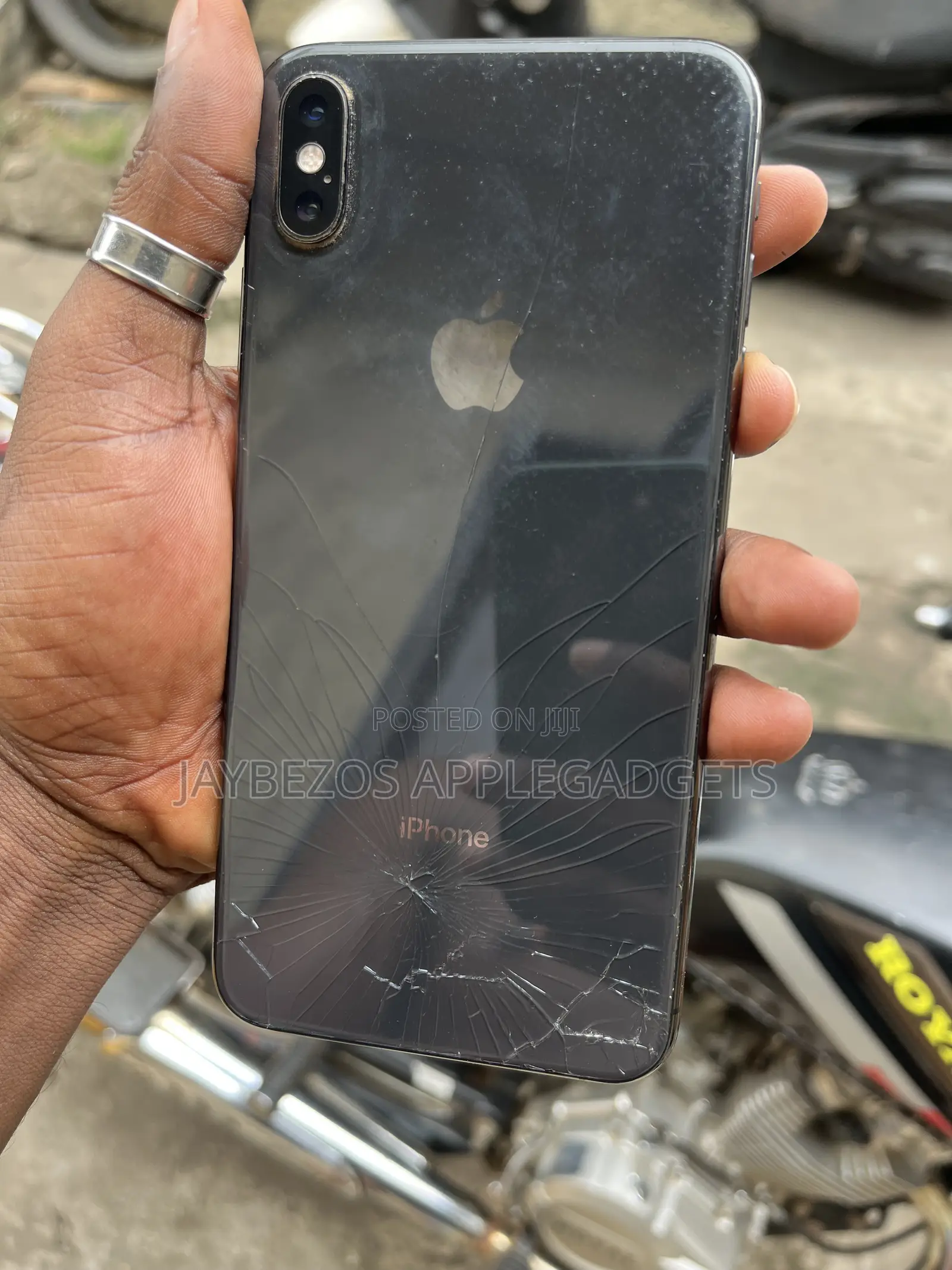 Apple iPhone XS Max 64 GB Black