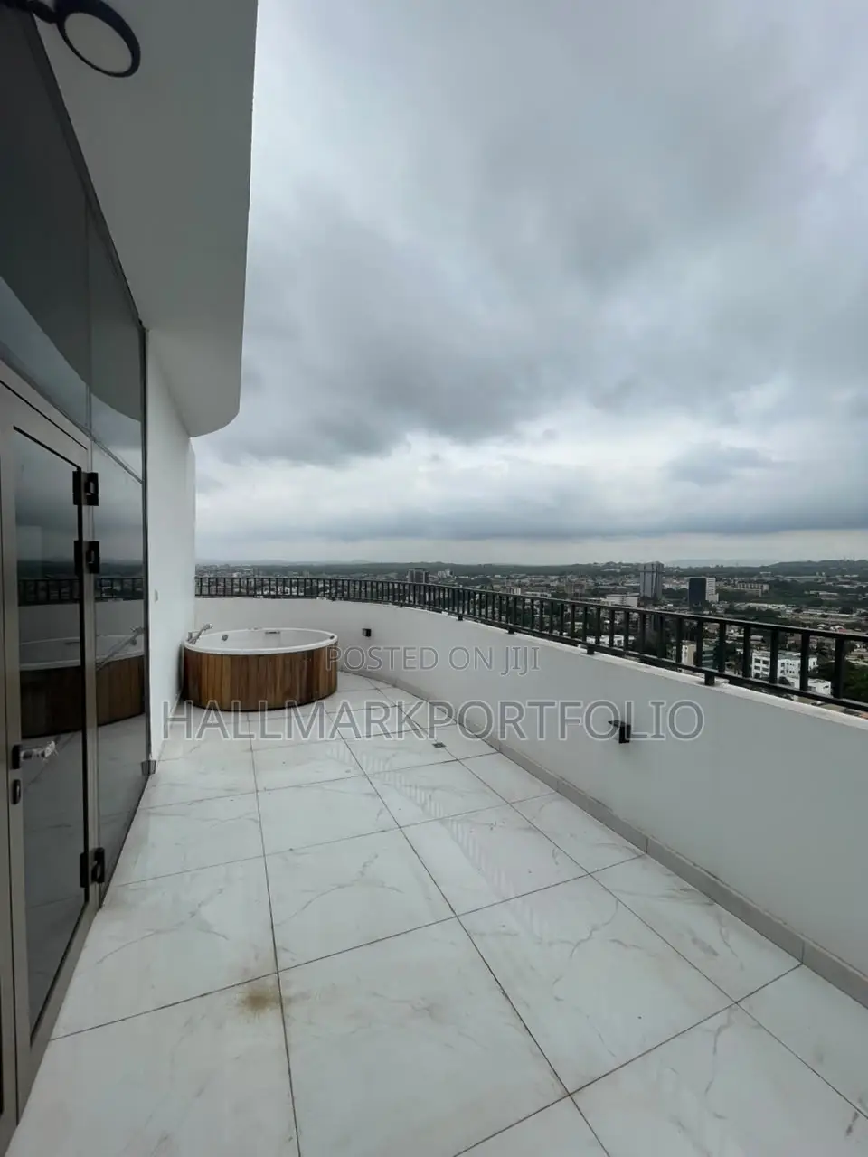 2bdrm Penthouse in Airport Residential for sale