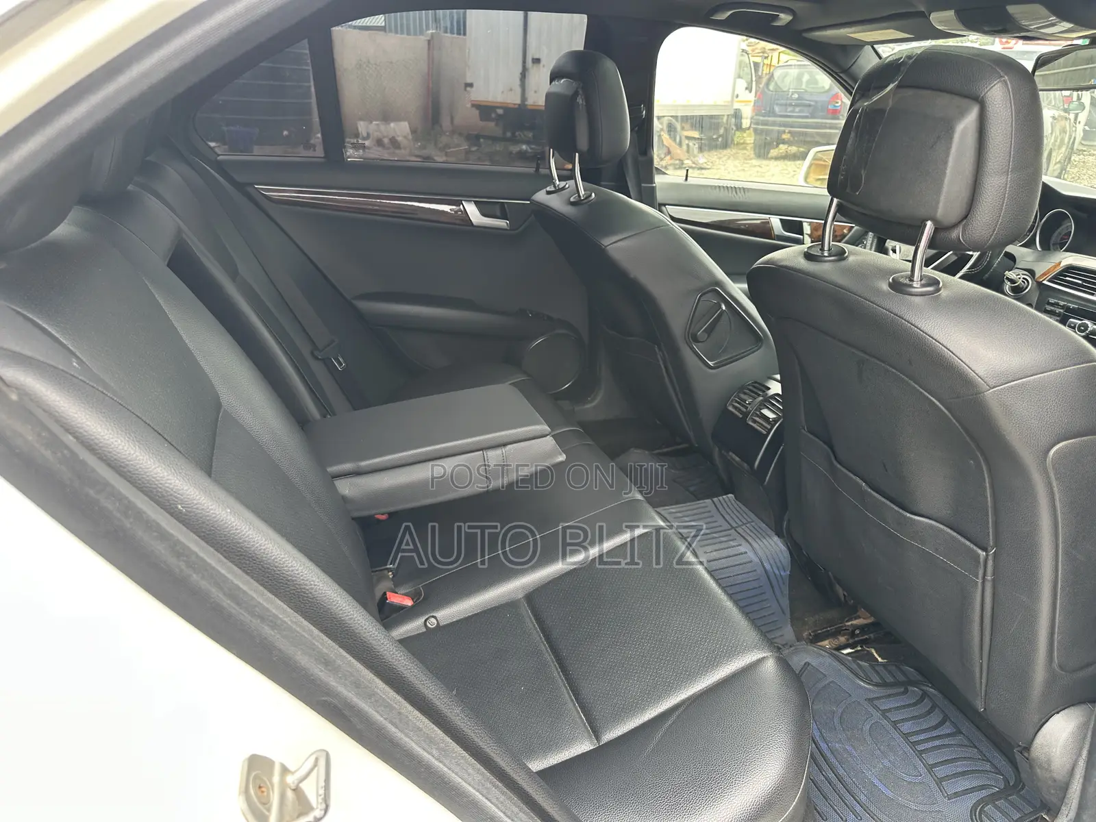 Mercedes-Benz C300 2012 White