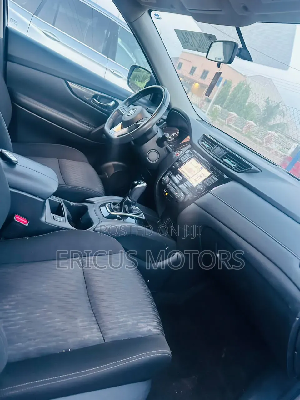 Nissan Rogue 2018 Silver