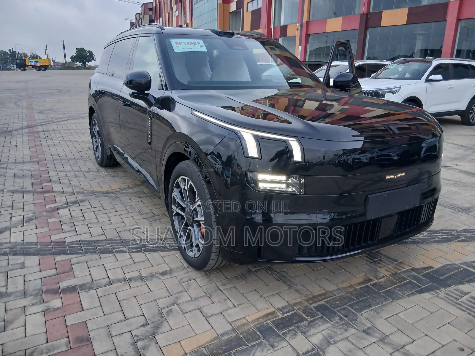 New Lynk & Co 900 2025 Black