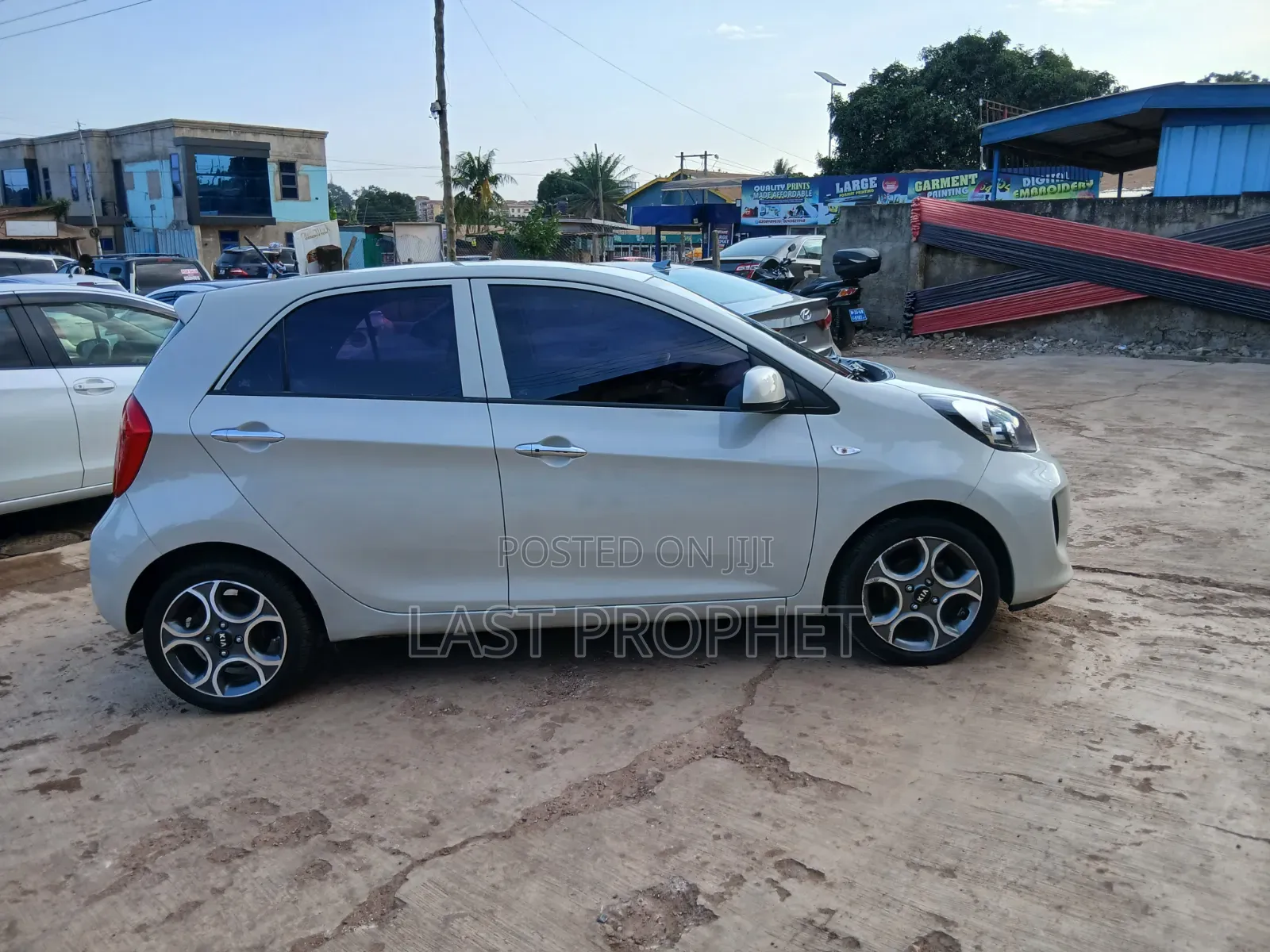 Kia Morning 2016 Off white