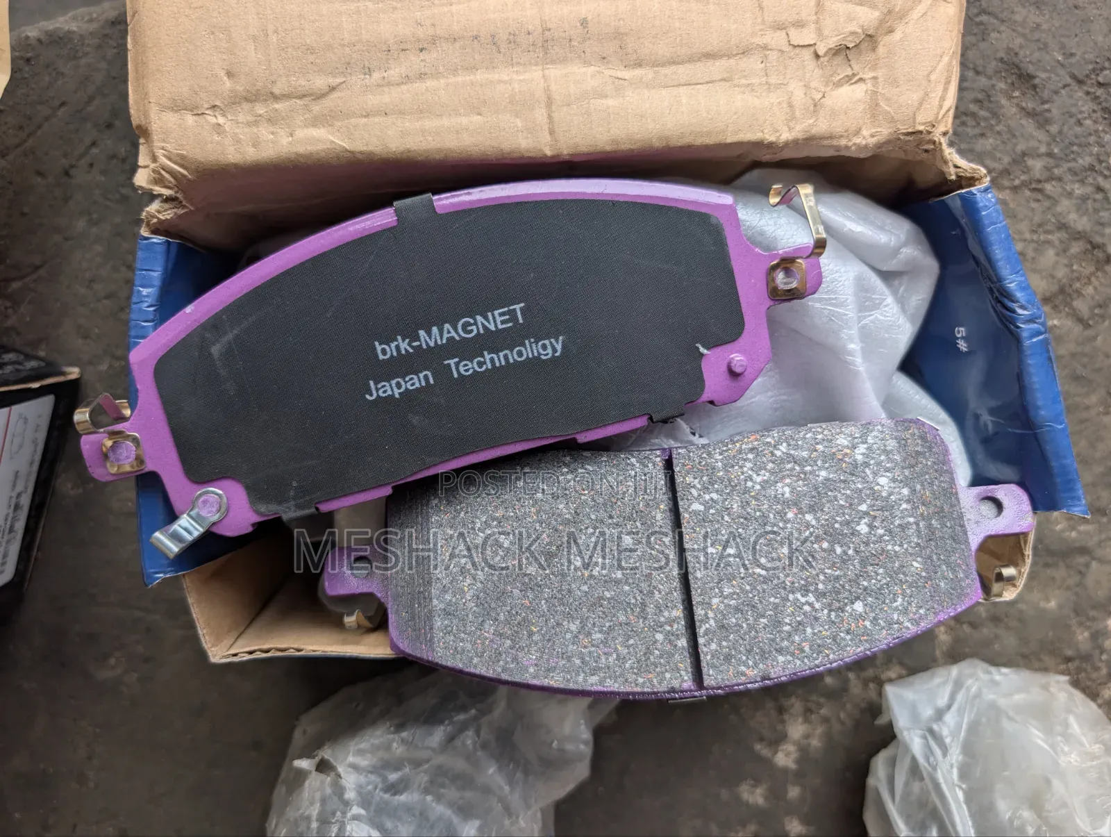 Mitsubishi Outlander Front Brake Pads