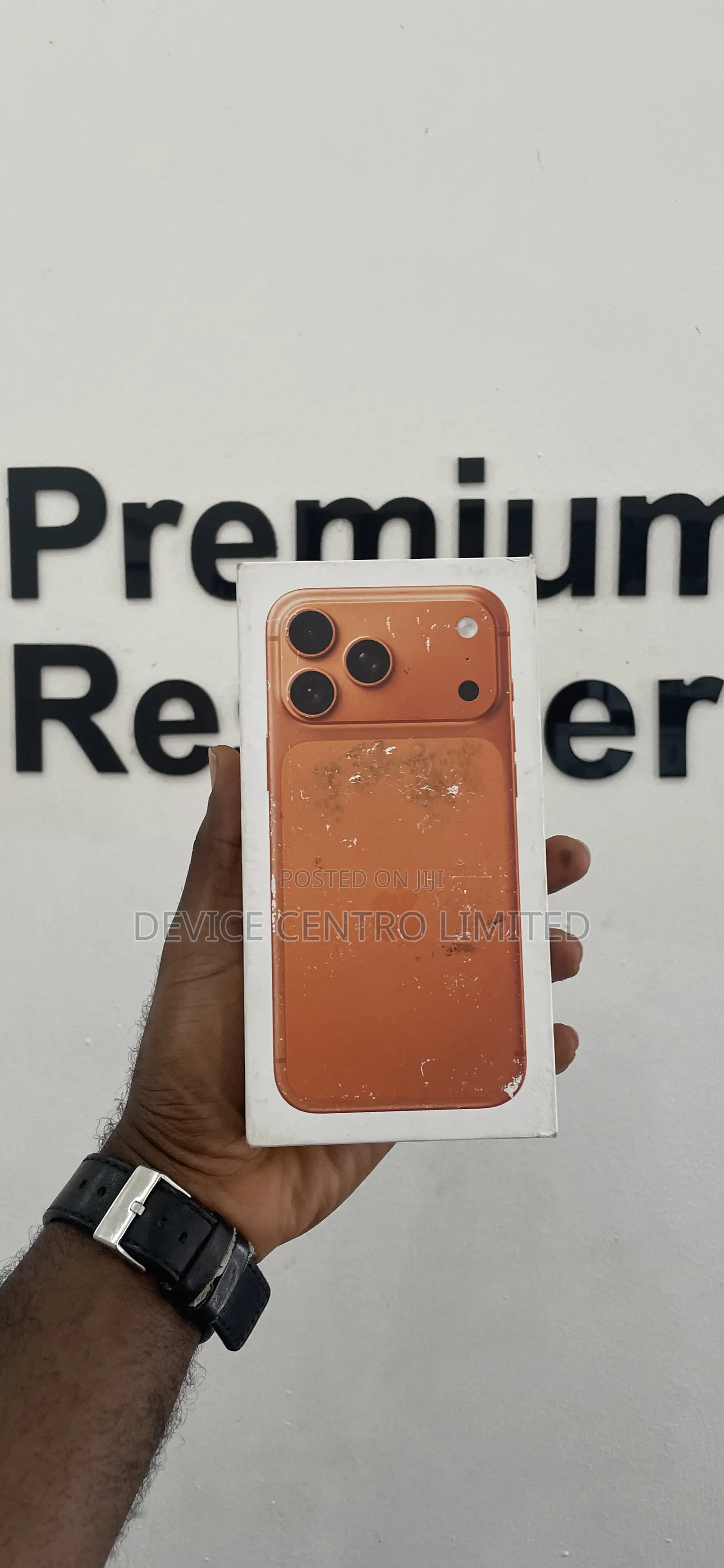 New Apple iPhone 17 Pro Max 256 GB Orange