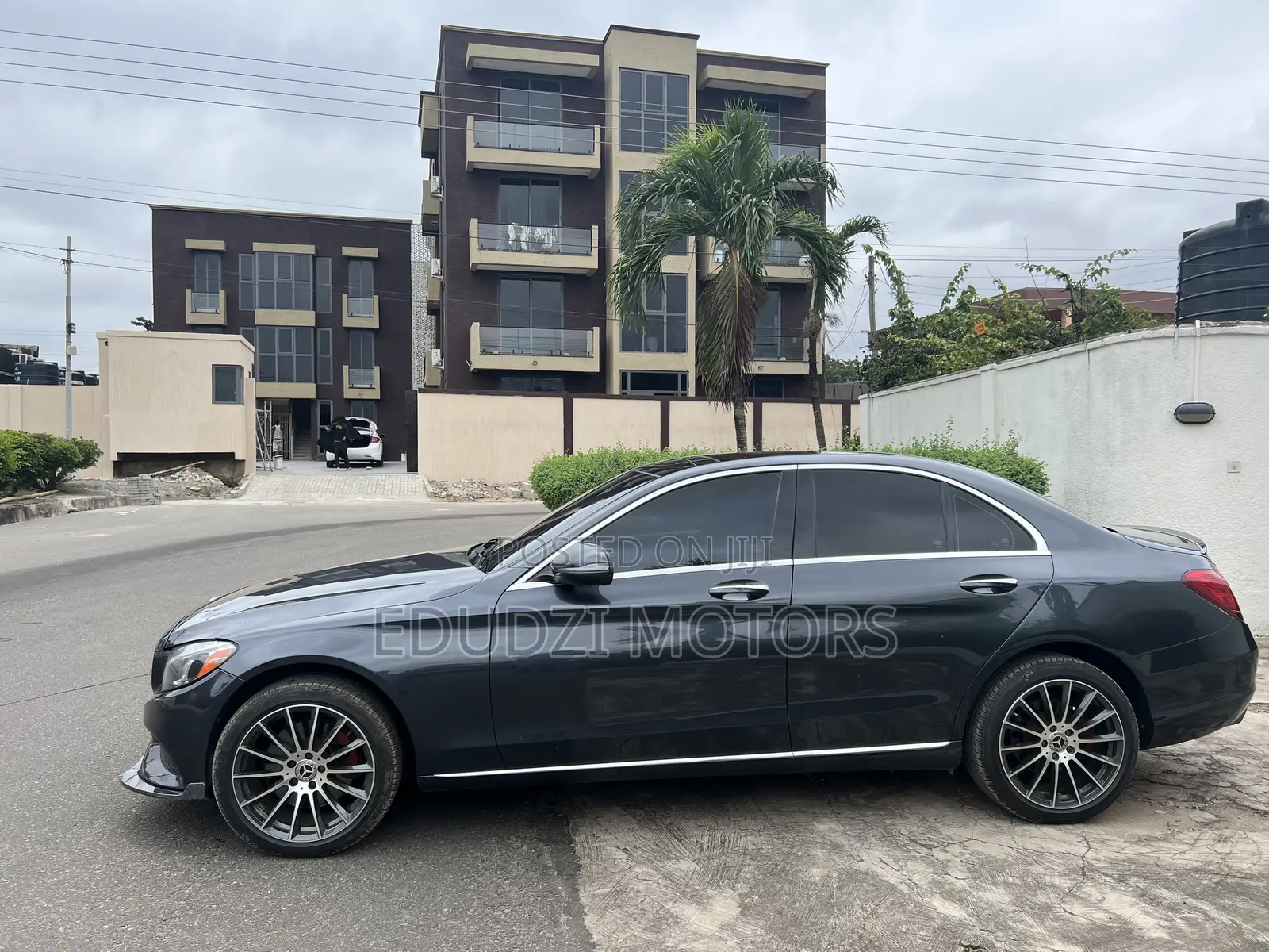 Mercedes-Benz C300 Sport 4Matic Sedan AWD (2.0L 4cyll 7A) 2016 Gray