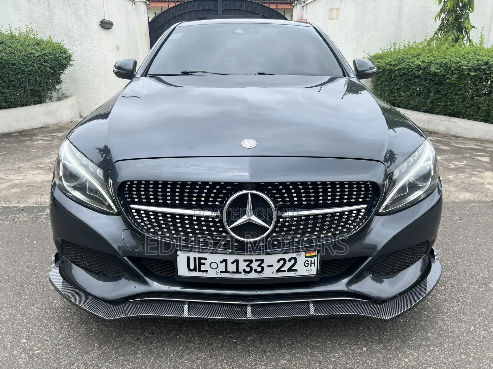 Mercedes-Benz C300 Sport 4Matic Sedan AWD (2.0L 4cyll 7A) 2016 Gray