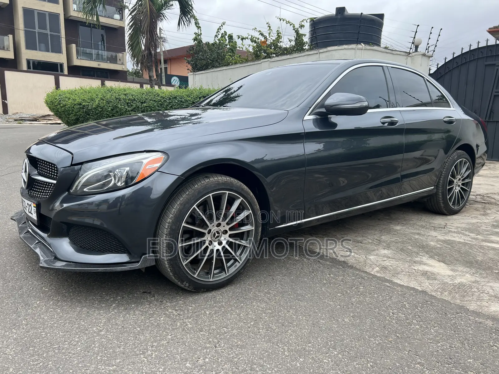 Mercedes-Benz C300 Sport 4Matic Sedan AWD (2.0L 4cyll 7A) 2016 Gray