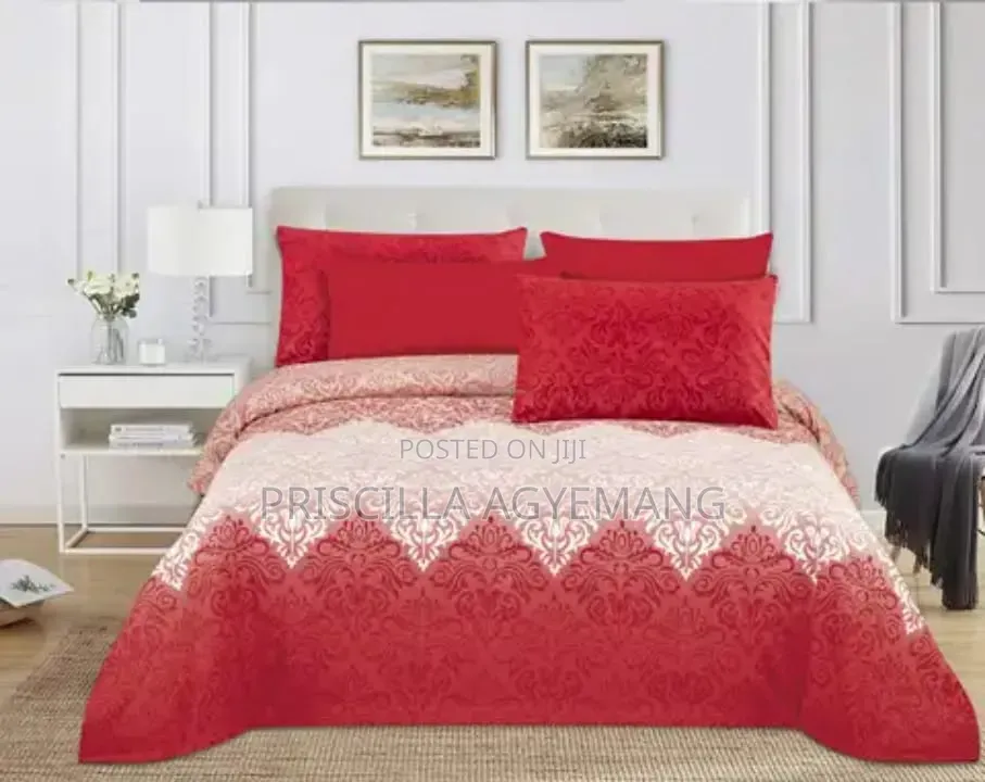 Beautiful 6 in 1 King Size Bedsheet