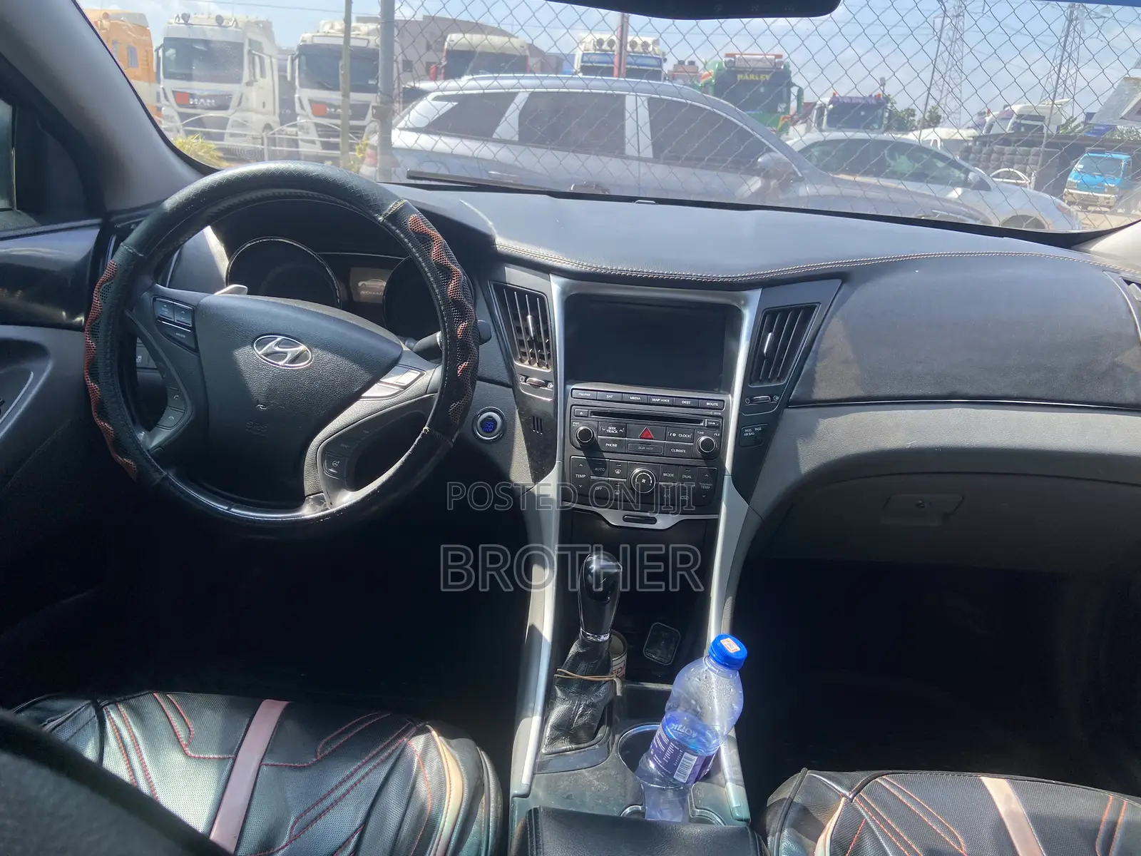 Hyundai Sonata Limited 2.0T Sedan (2.0L 4cyl 6A) 2013 Black