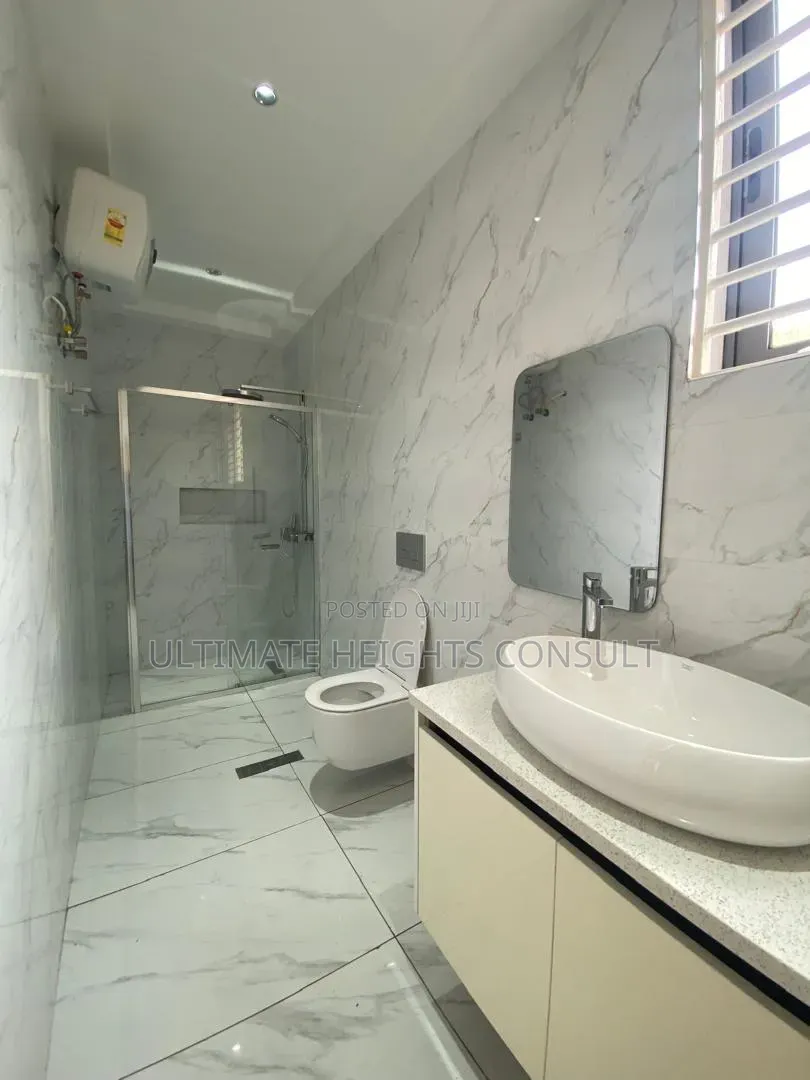 4bdrm House in Ogbojo, American House for sale