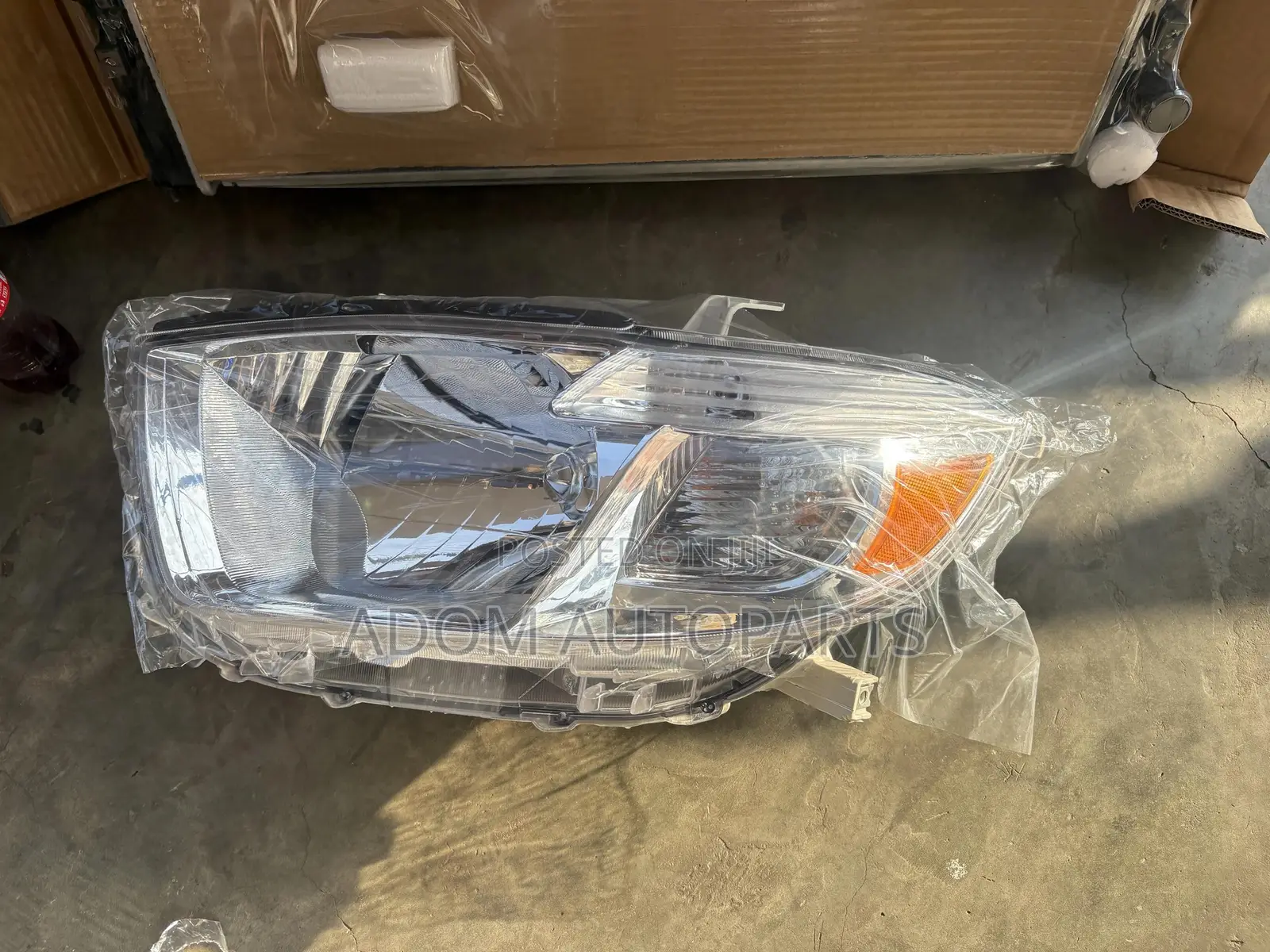 Toyota Highlander Headlight 2007 2008 2009 2010