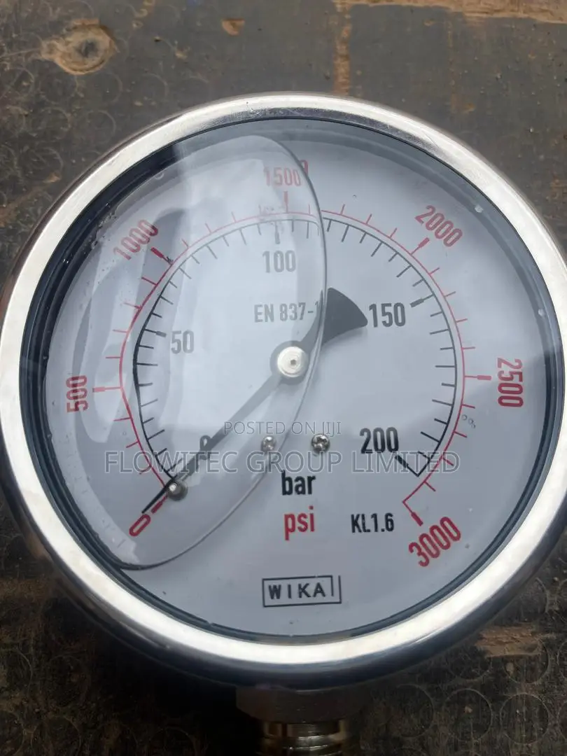 0 - 200 BAR / 0 - 3000 PSI Pressure Gauge
