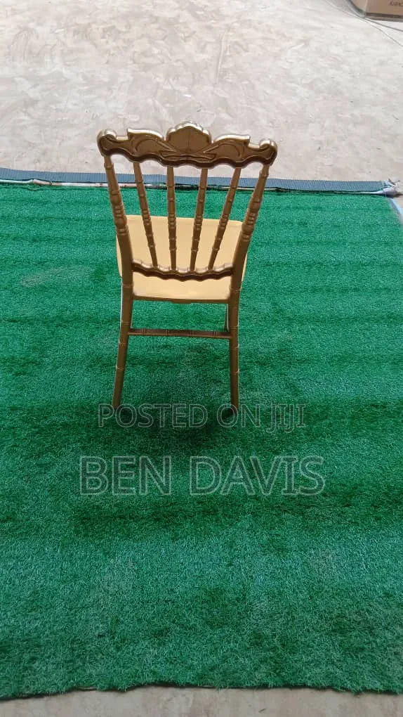 Royal Classic Event Chairs