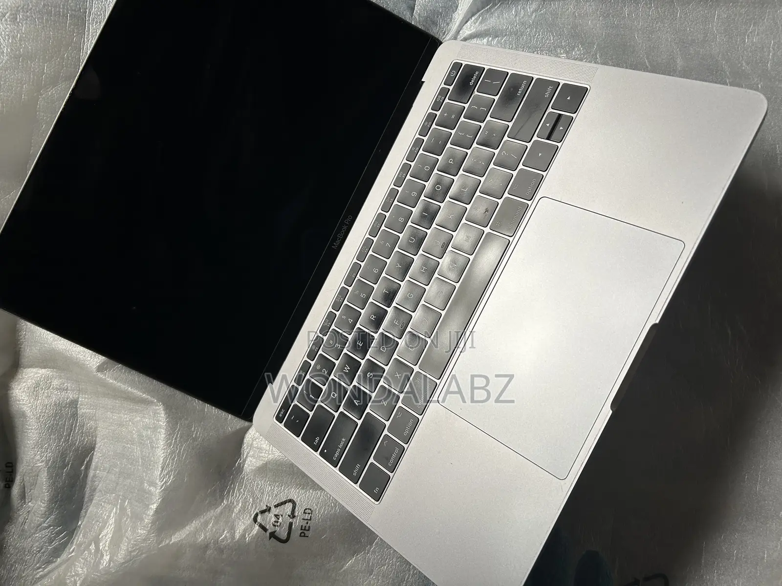 Laptop Apple MacBook Pro 2017 8GB Intel Core i5 SSD 256GB