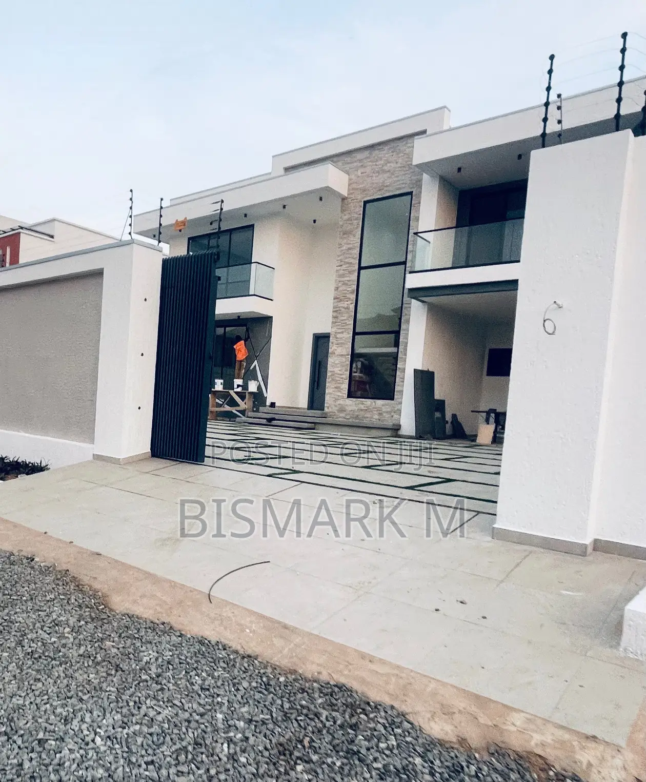 4bdrm House in East Legon for sale