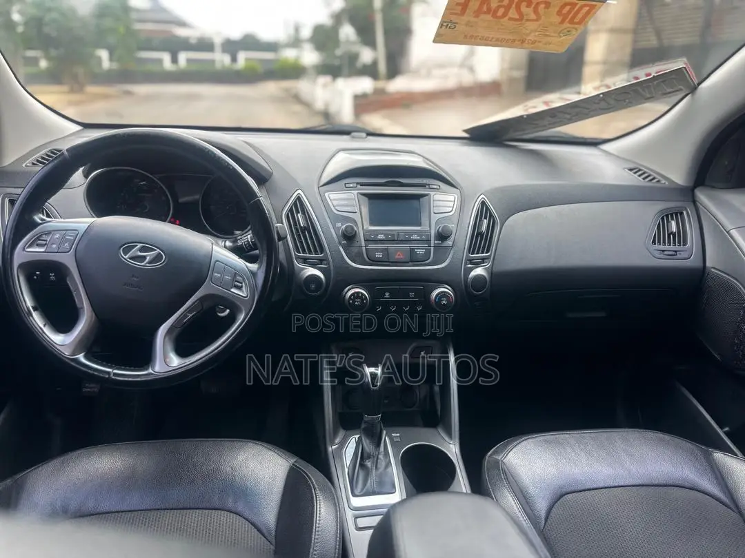 Hyundai Tucson GLS AWD 2015 Black