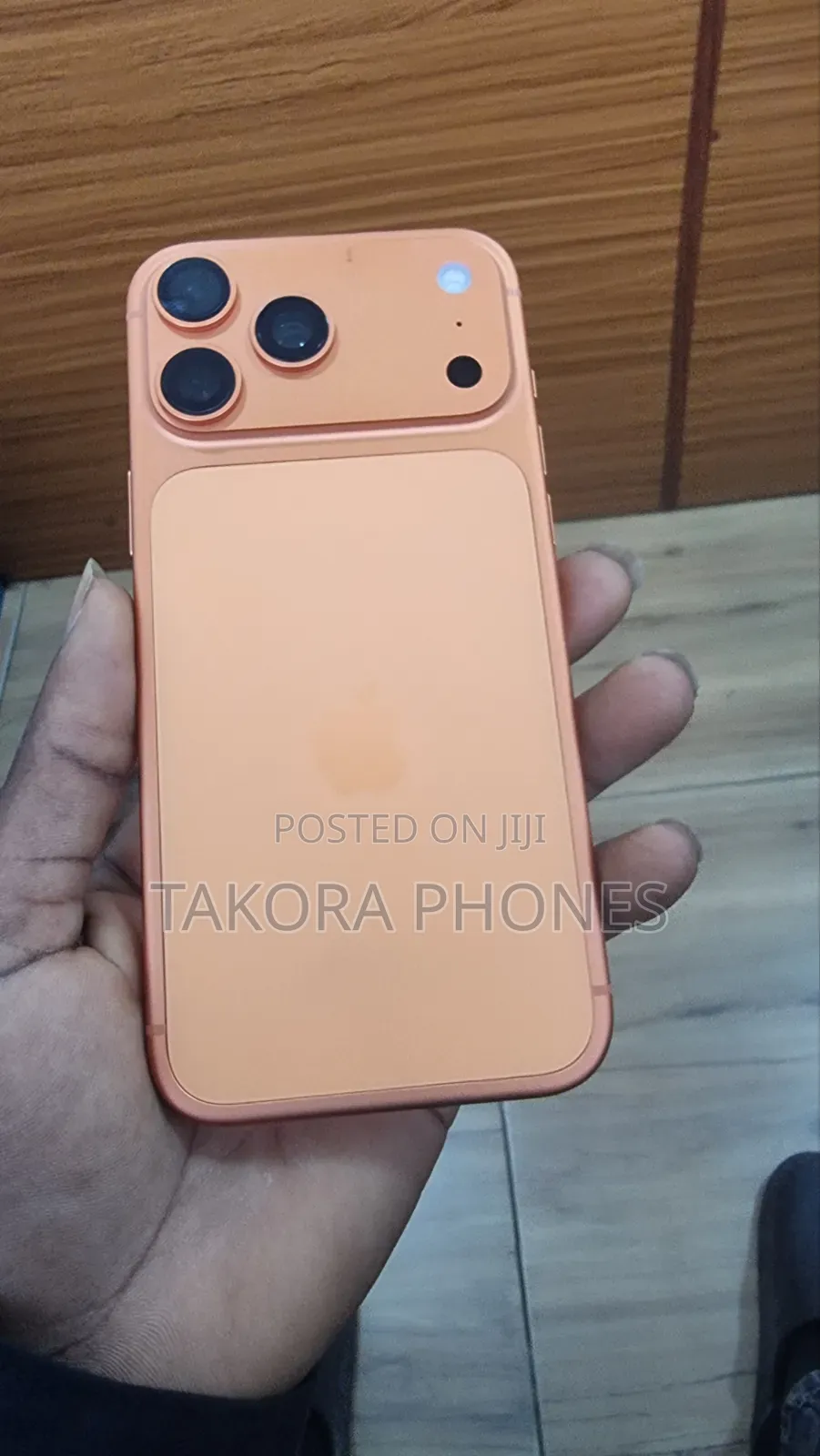 New Apple iPhone 17 Pro Max 256 GB Orange