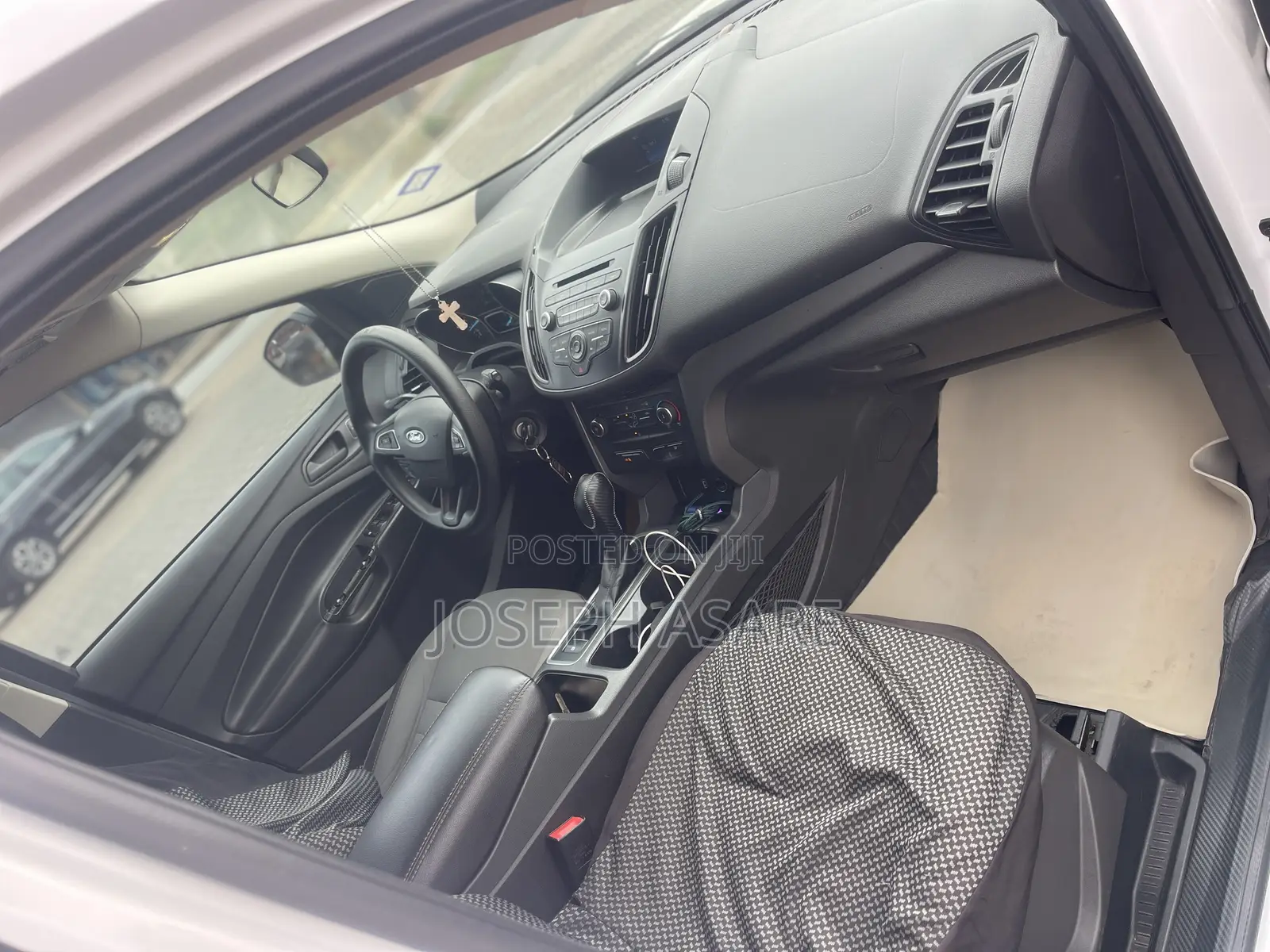 Ford Escape 2016 White