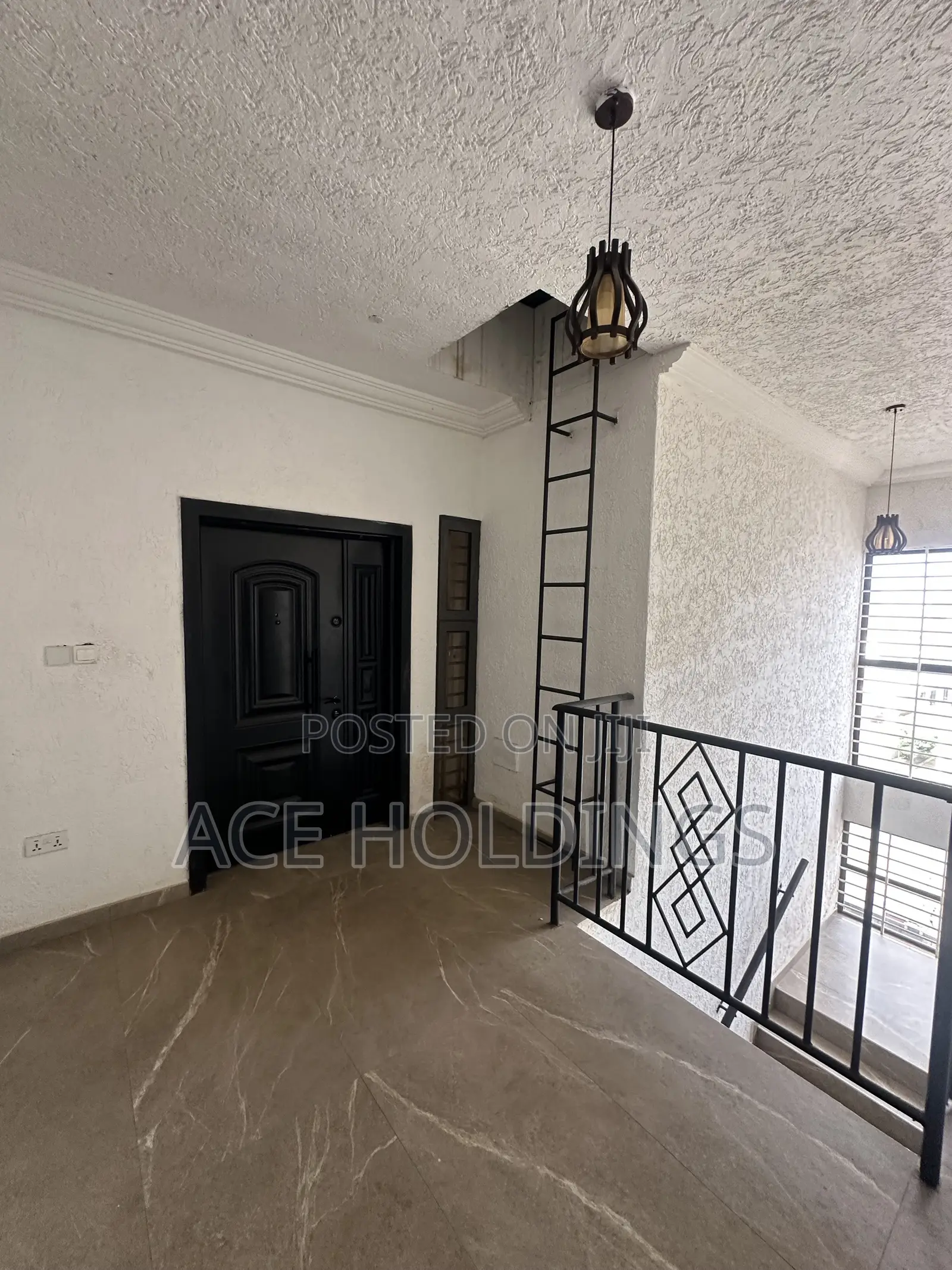 2bdrm Apartment in West Trasacco, School Junction for rent