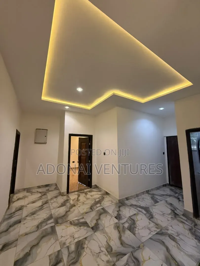 4bdrm House in Santasi Kokoben, Kumasi Metropolitan for sale
