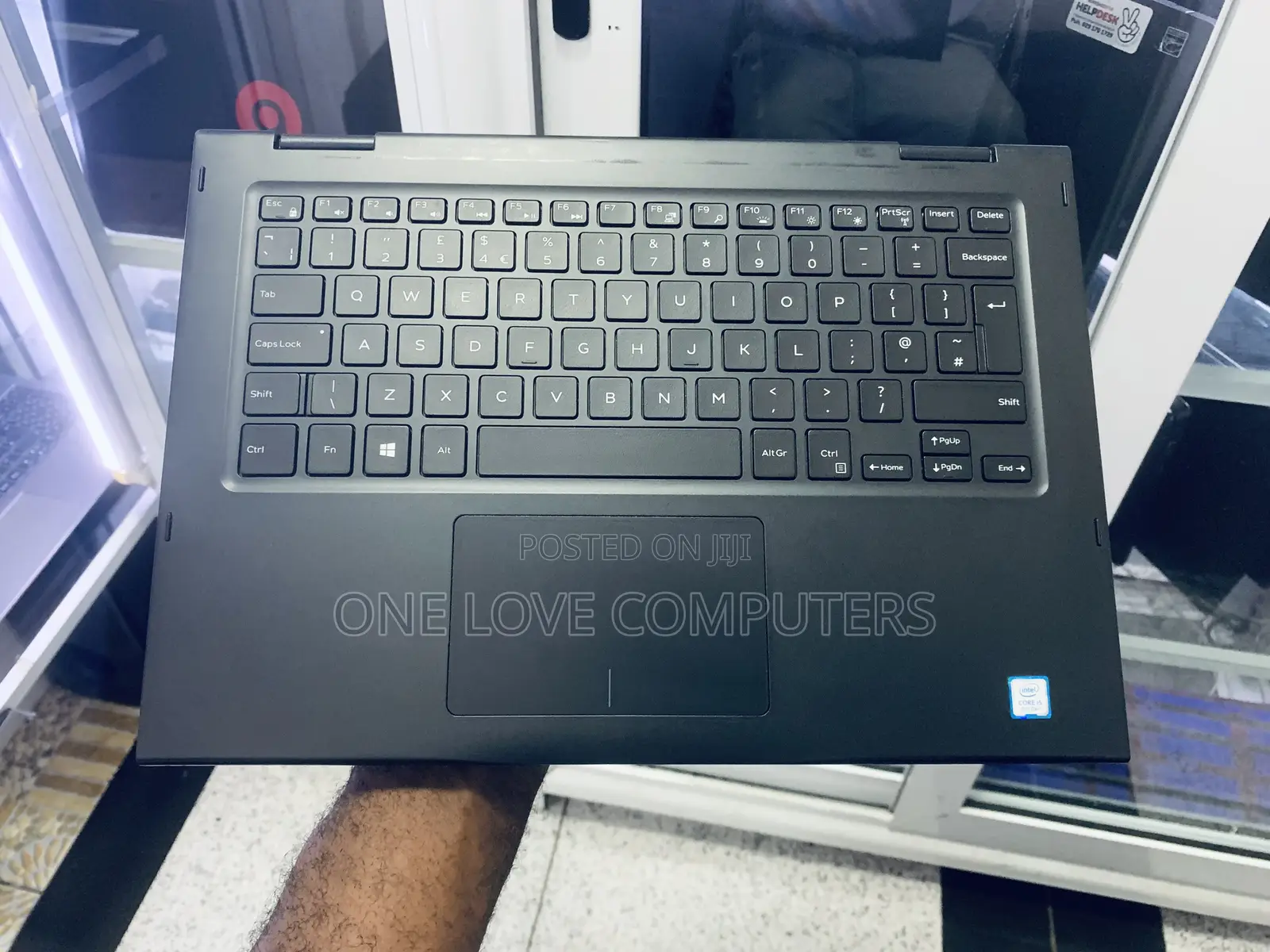 Laptop Dell Latitude 3390 2-in-1 8GB Intel Core i5 SSD 256GB
