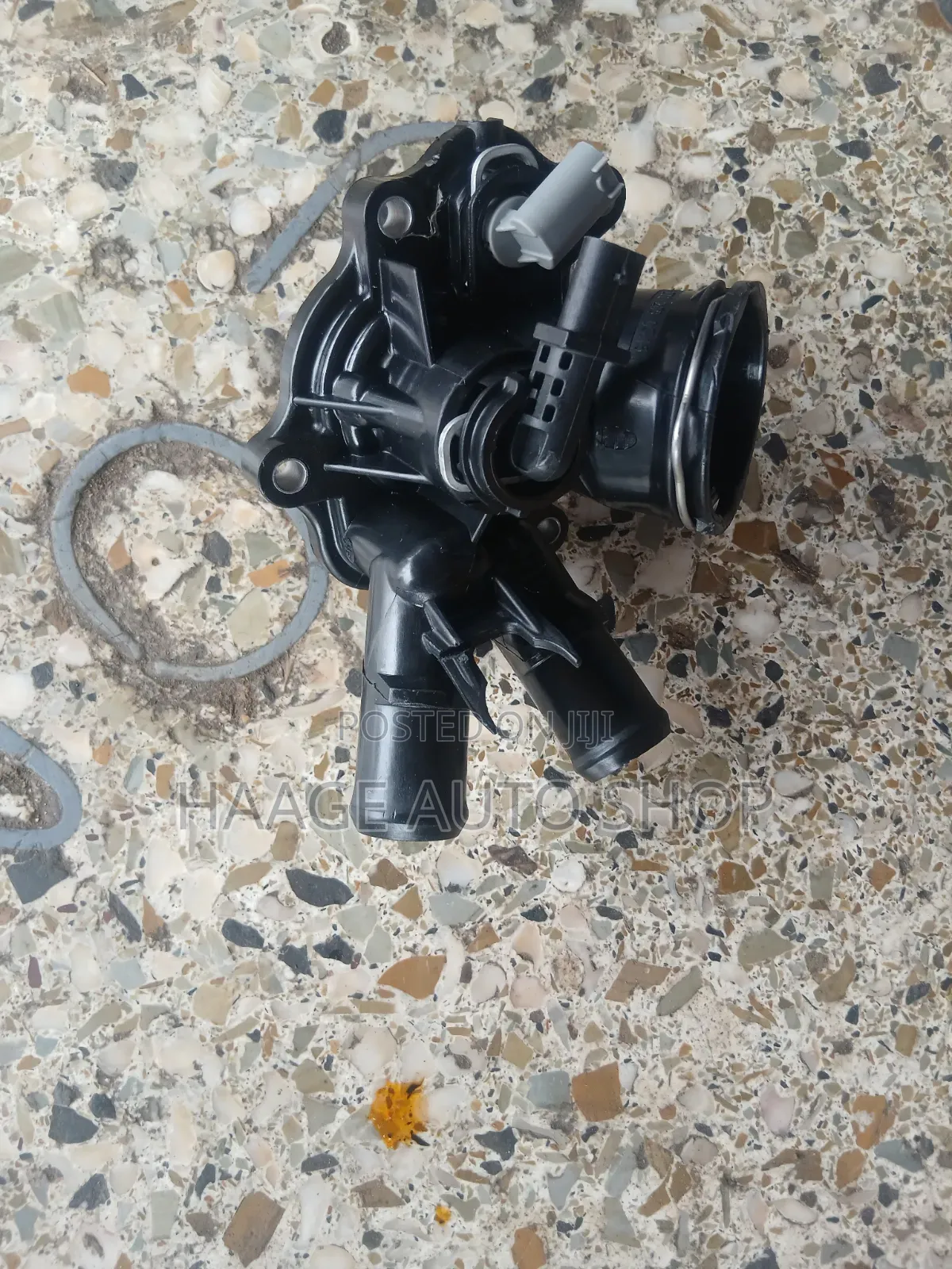 Mercedes Benz C180 W204 M271 Engine Thermostat