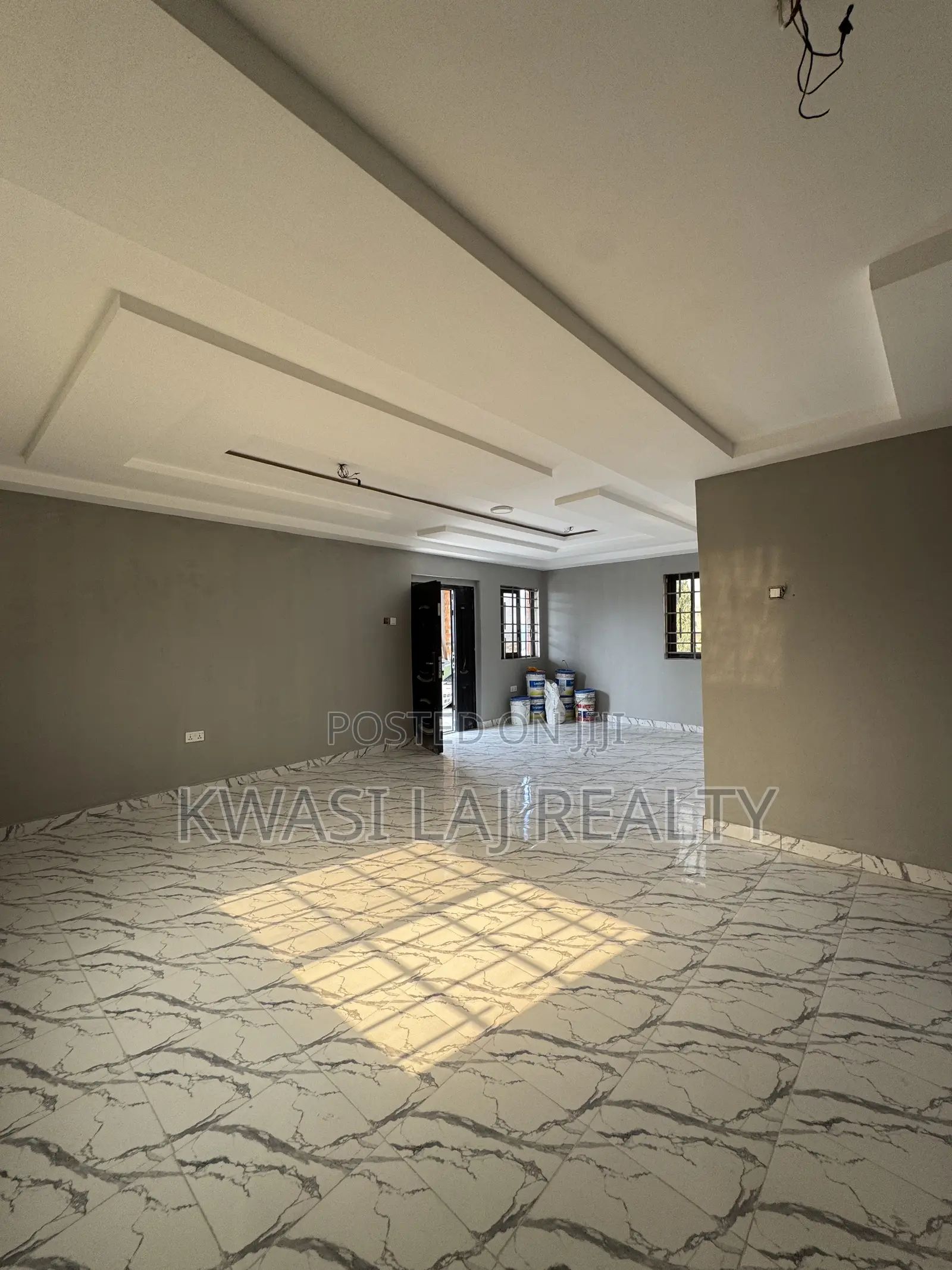 3bdrm Apartment in Inside New Bortianor, Weija for rent
