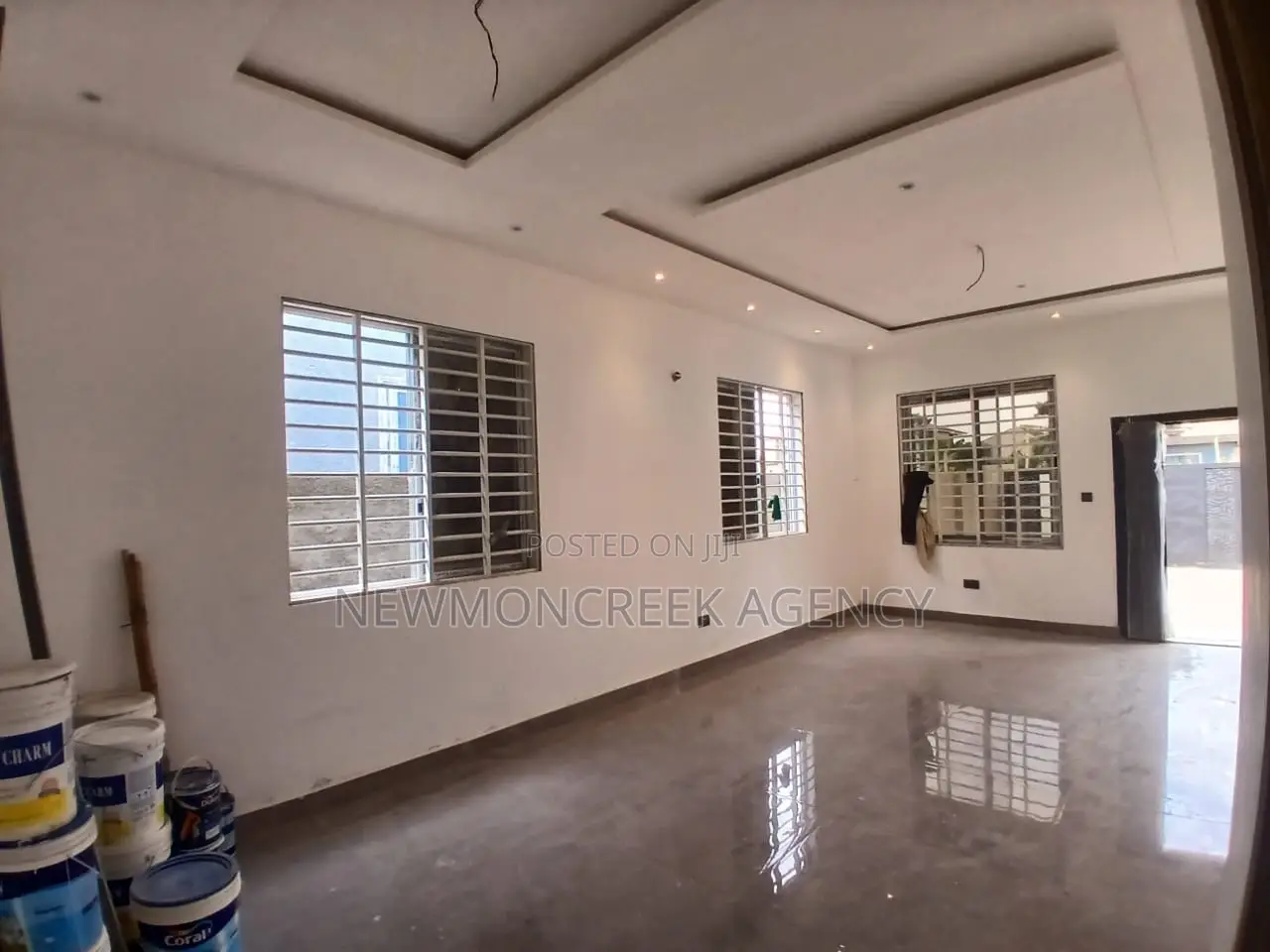3bdrm Bungalow in Amrahia for sale
