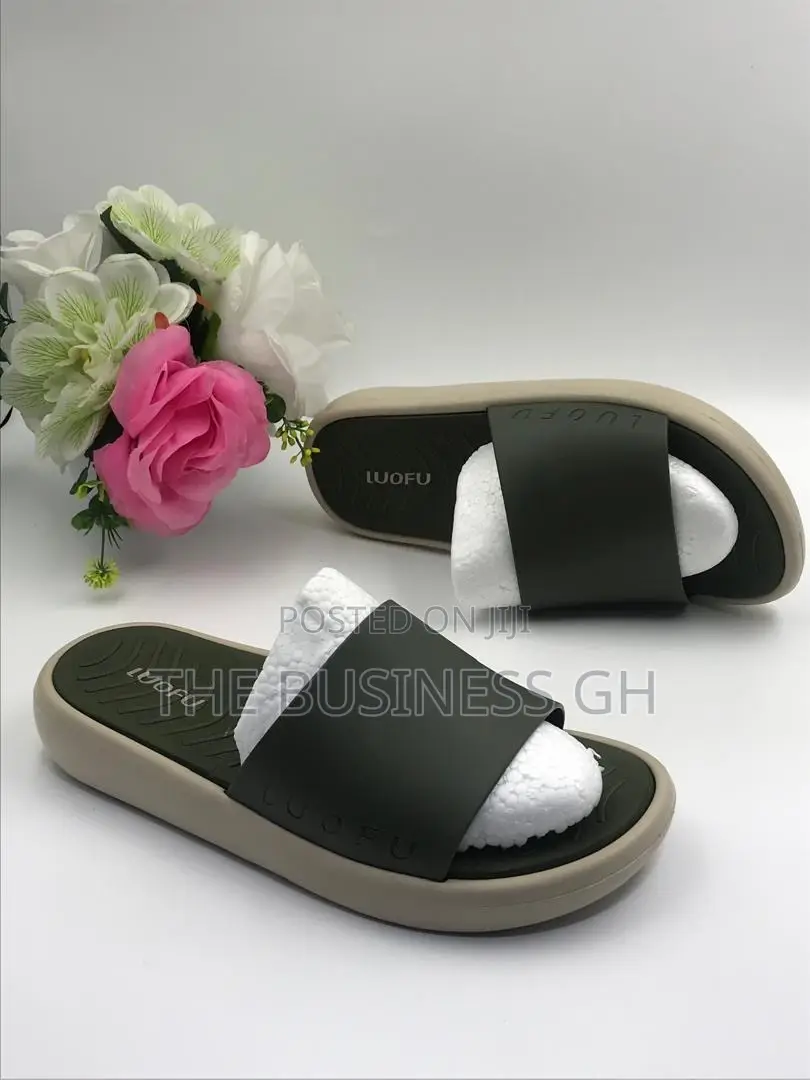 New Slides for Men