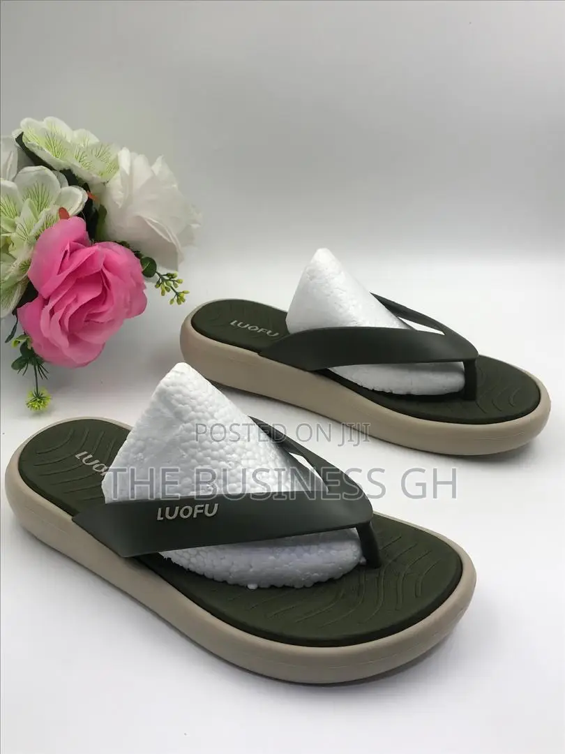 New Slides for Men