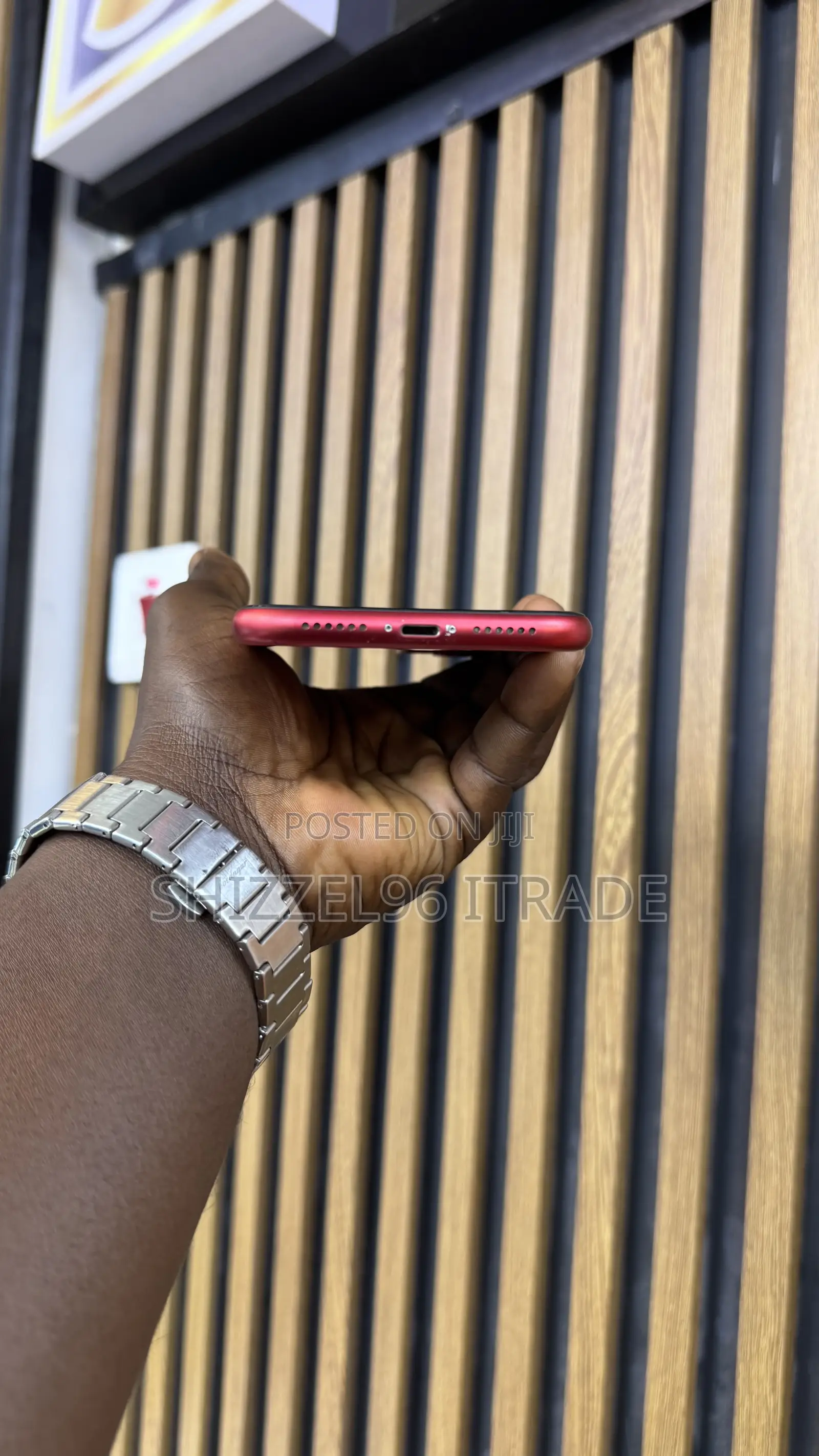 Apple iPhone 11 64 GB Red