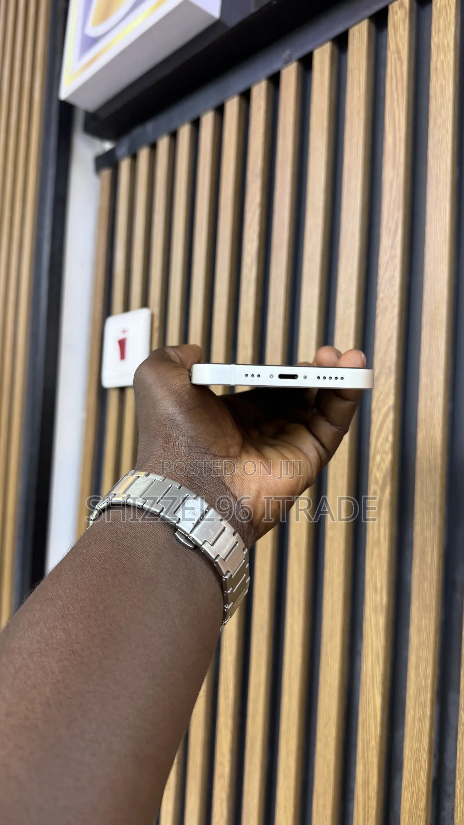 Apple iPhone 13 128 GB White