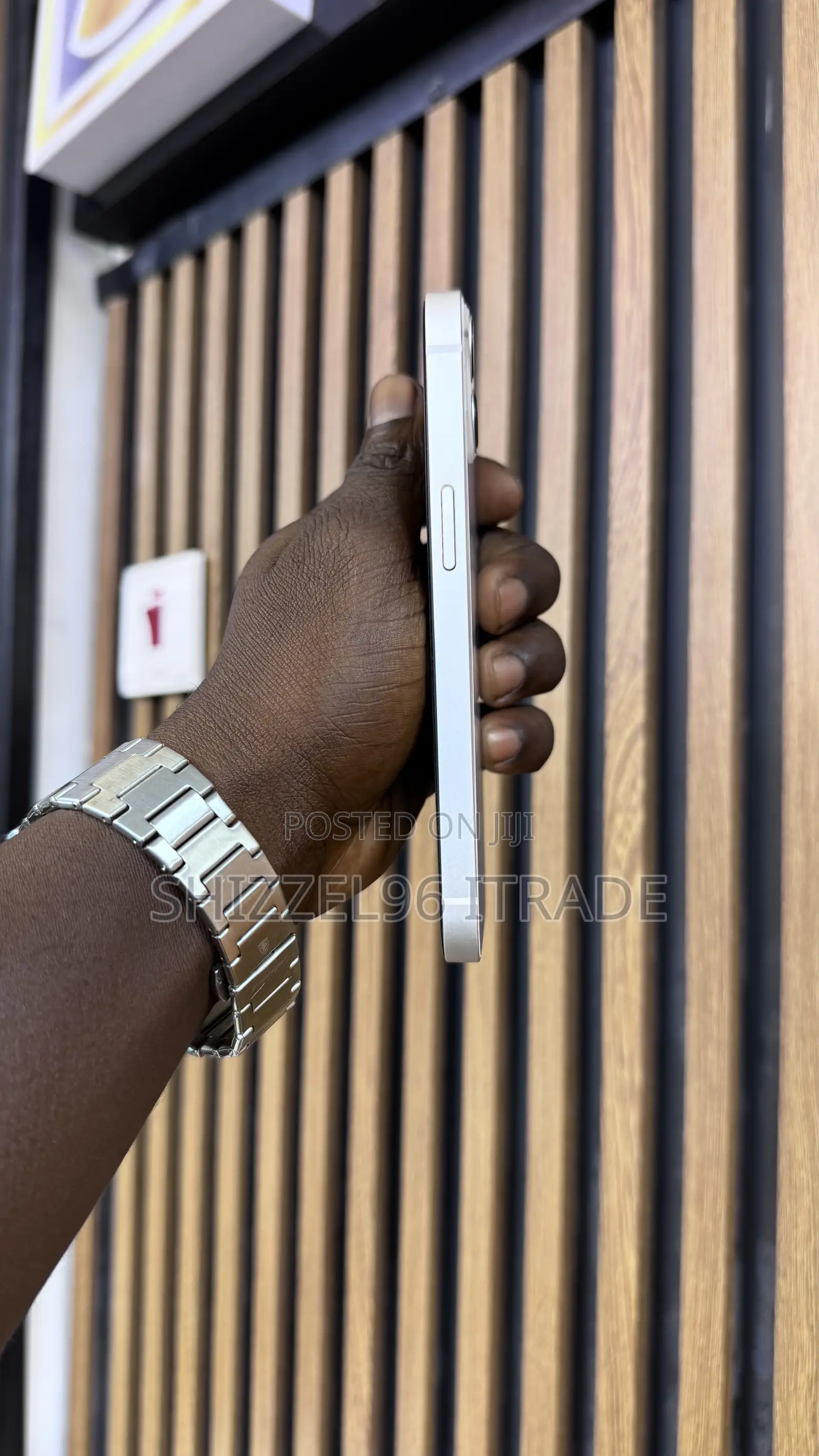 Apple iPhone 13 128 GB White