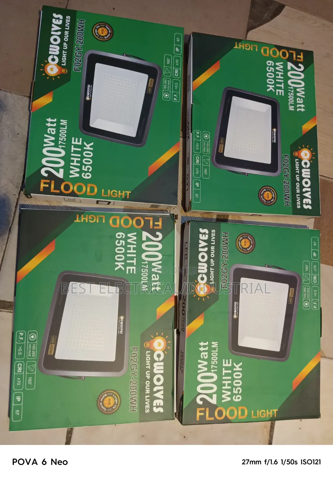 Q C Wolves Flood Light 200watt