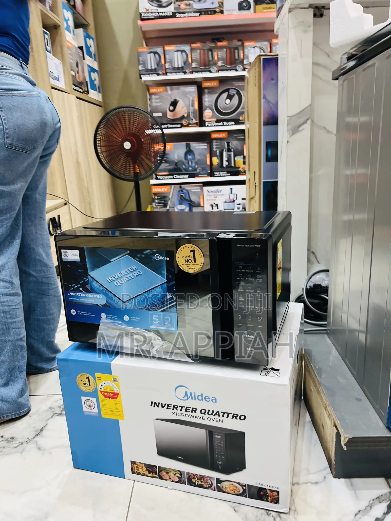 Fresh in Box Midea EM9P032MO-B 30L Countertop Microwave(Inverter)