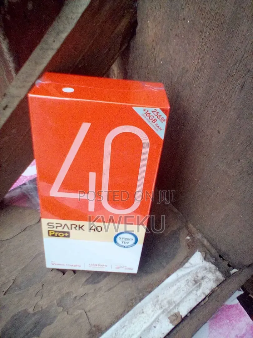 New Tecno Spark 40 Pro+ 256 GB Gold