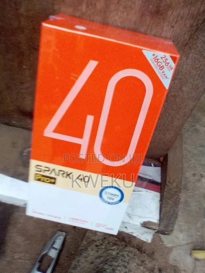New Tecno Spark 40 Pro+ 256 GB Gold