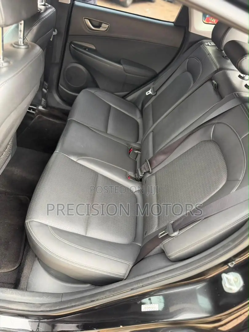 Hyundai Kona Limited 2021 Black