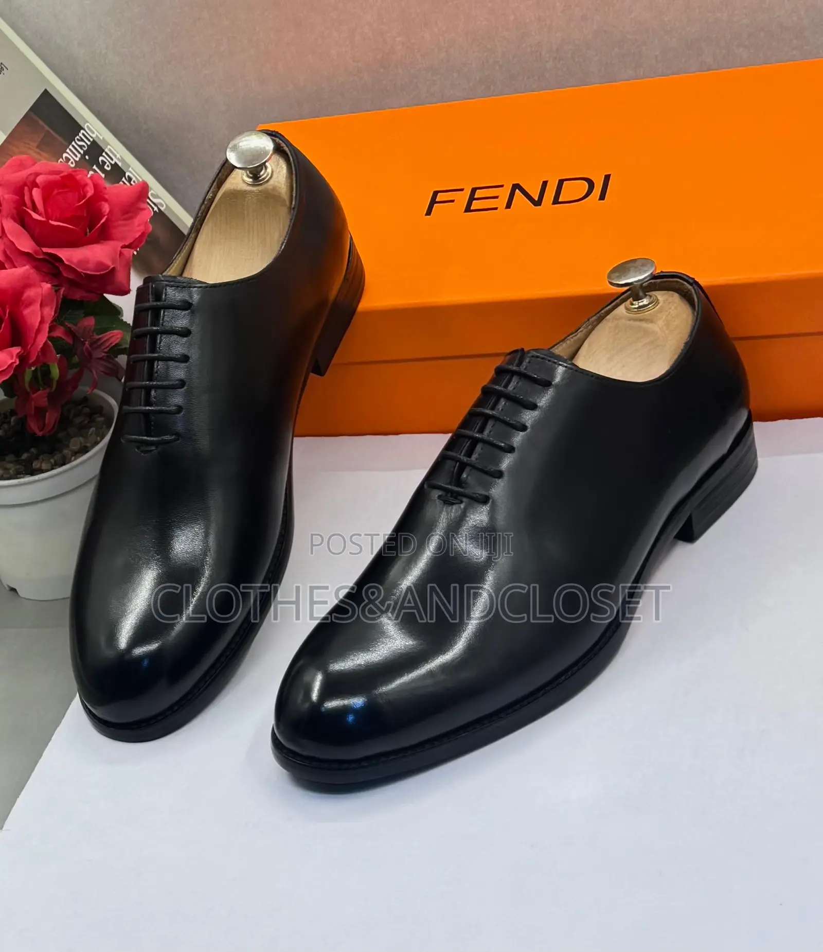 Sleek Black Leather Wholecut Oxford Dress Shoes