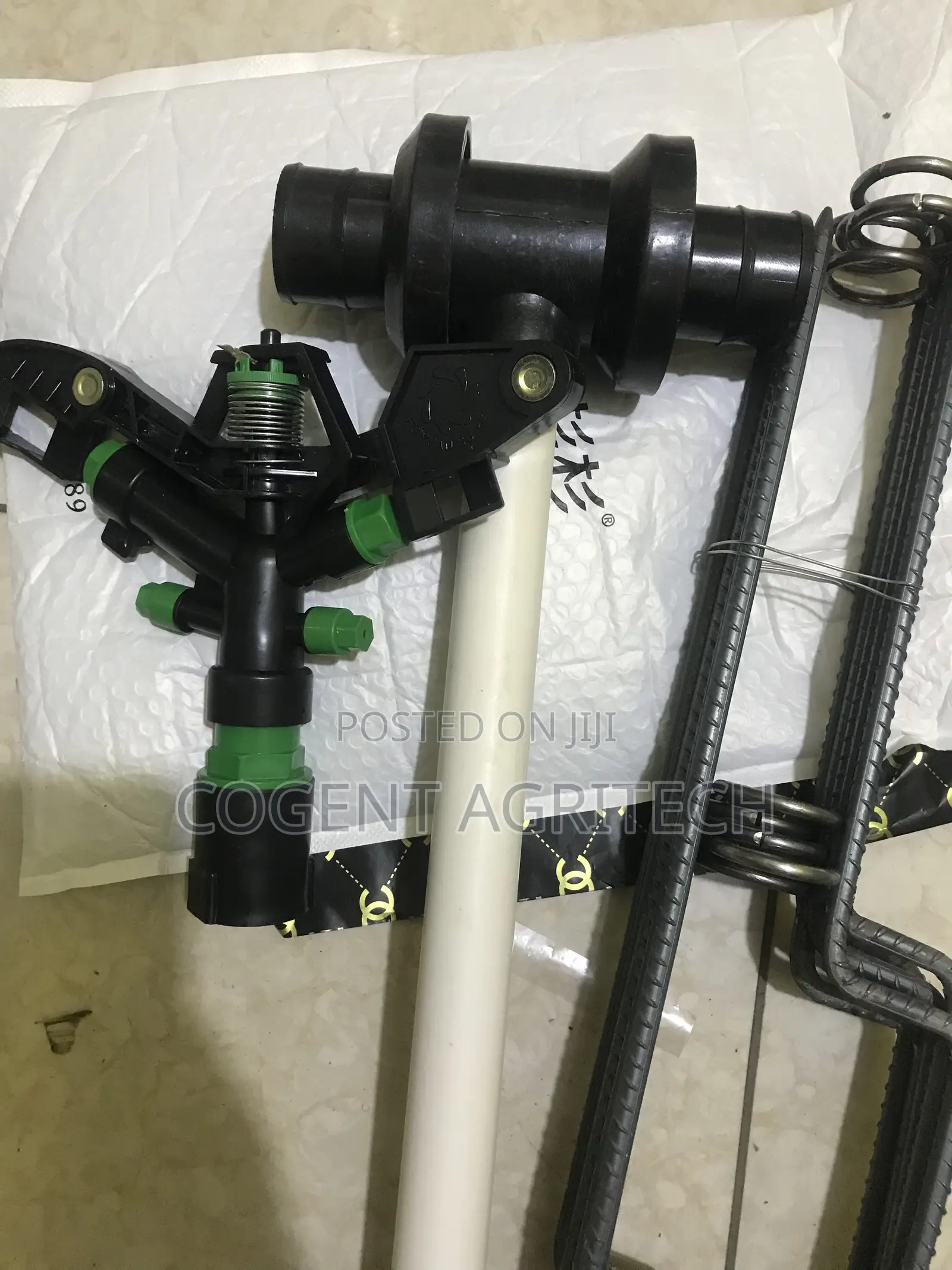 Sprinkler With Pole, Coupling and Stand