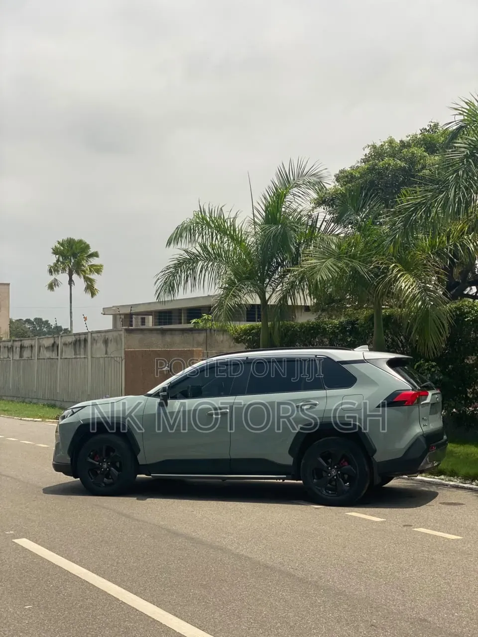 Toyota RAV4 2020 Green