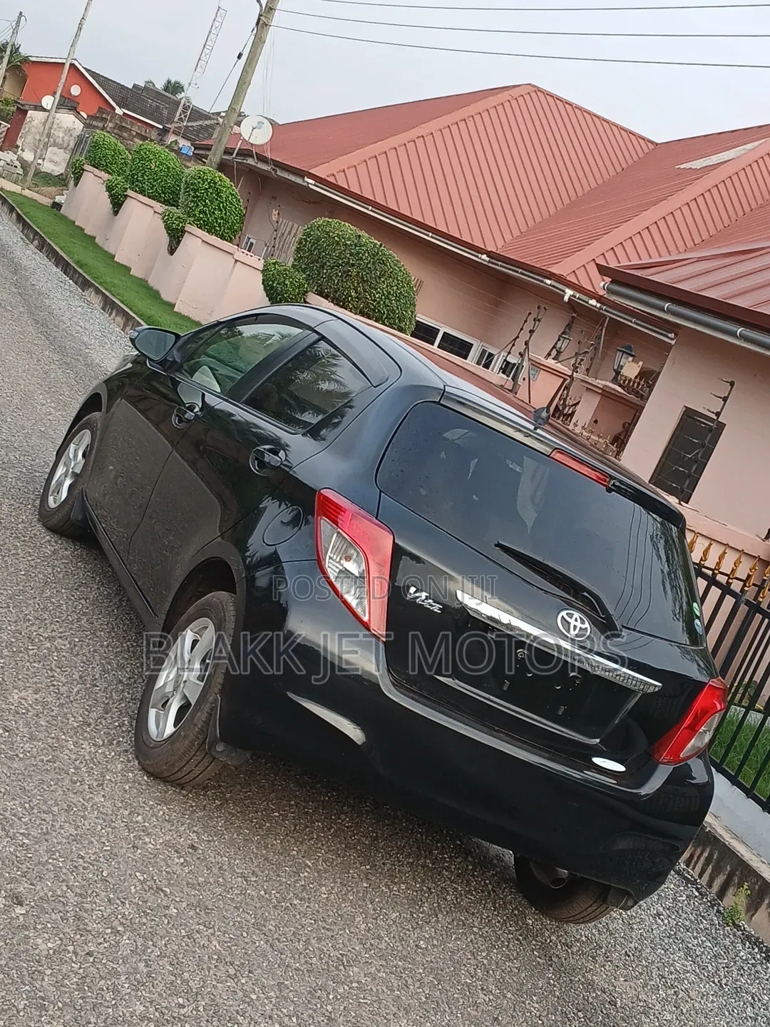 Toyota Vitz 2014 Black