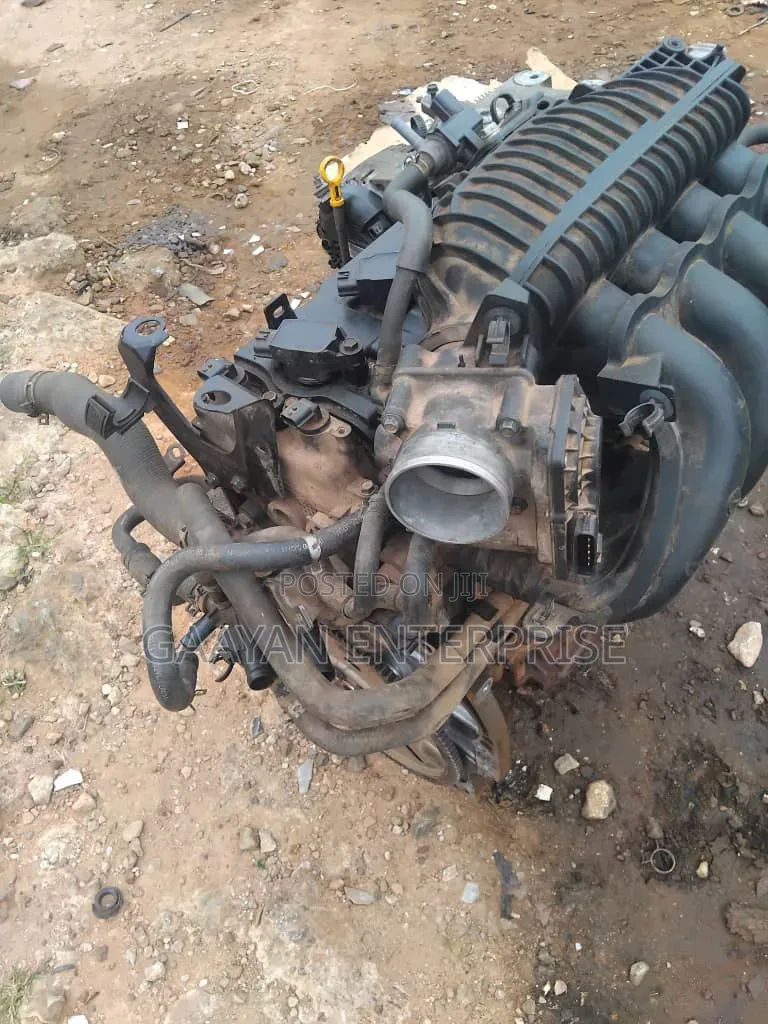 Nissan Rogue 2017 Engine